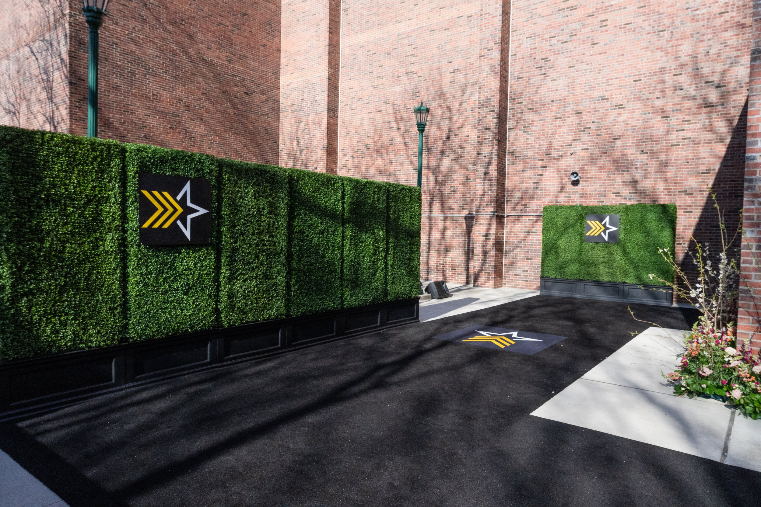 Outdoor walkway