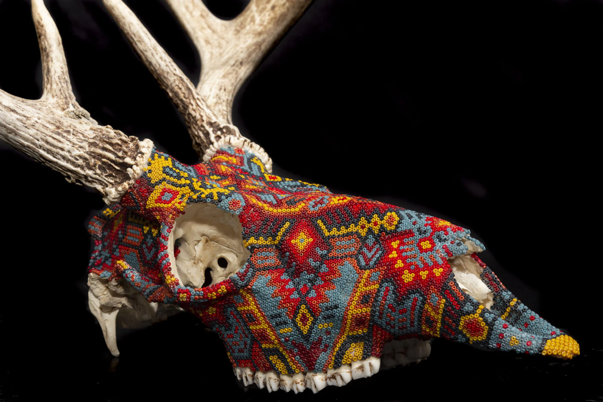  6 color geometric pattern 