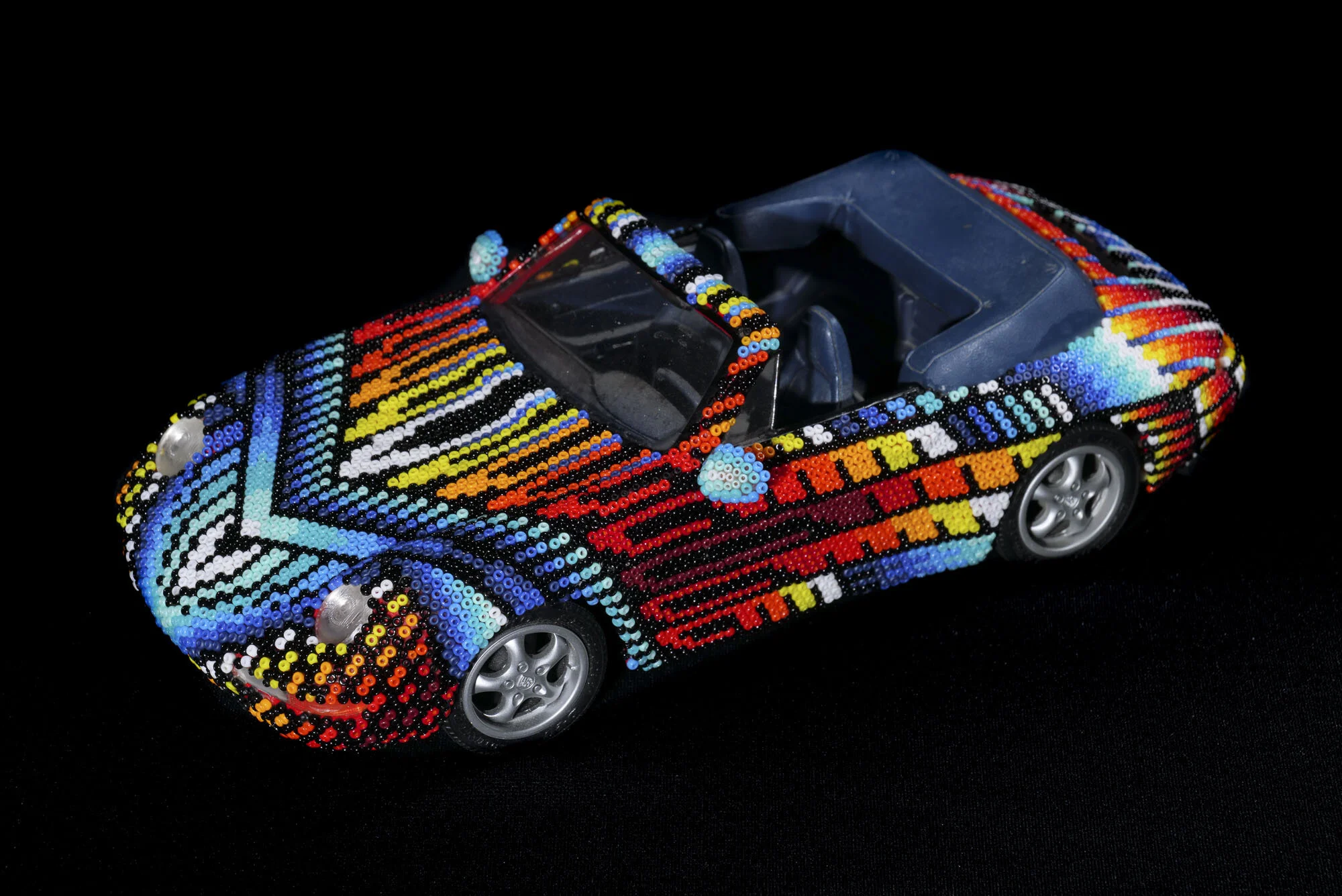 201105PORSCHE_WEB HD_5.JPG