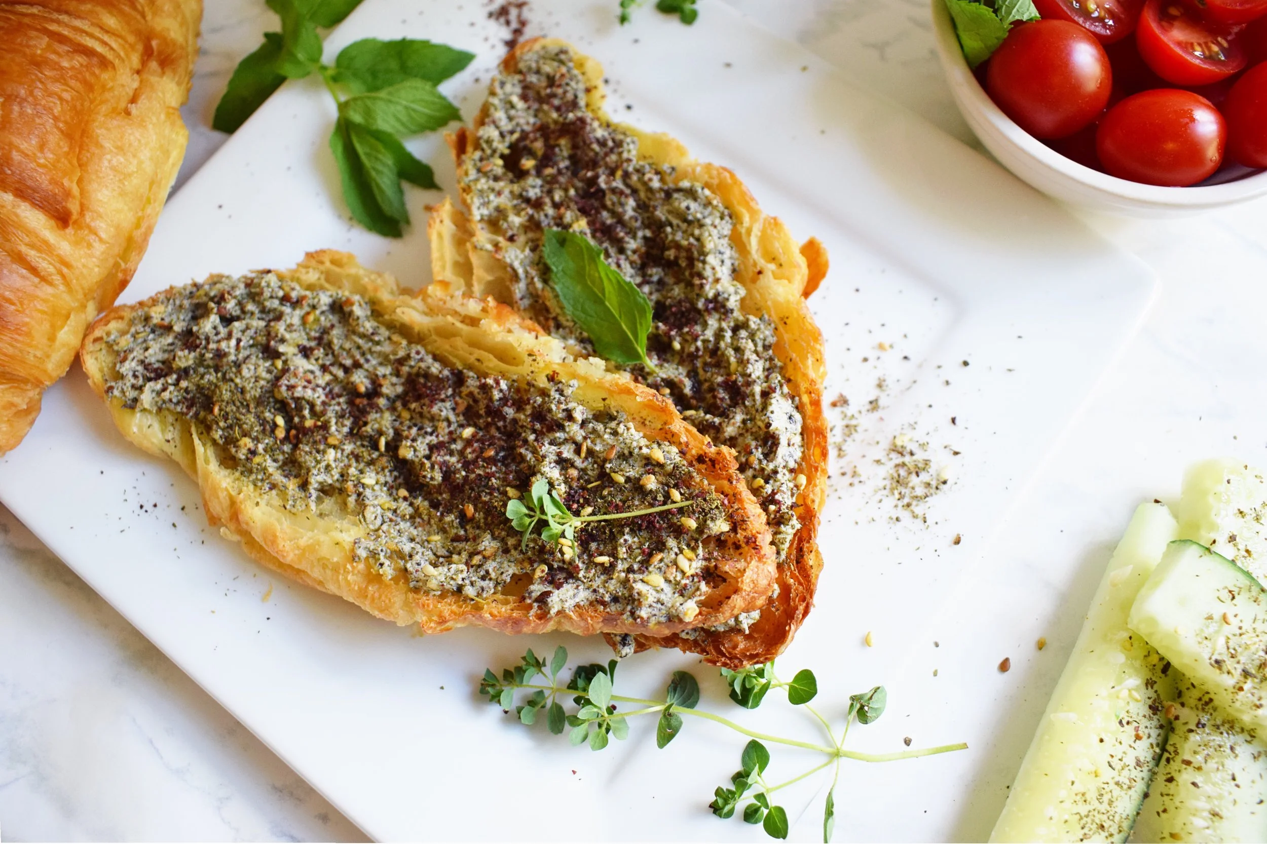 Perfectly Creamy &amp; Tangy Ricotta Za'atar Spread