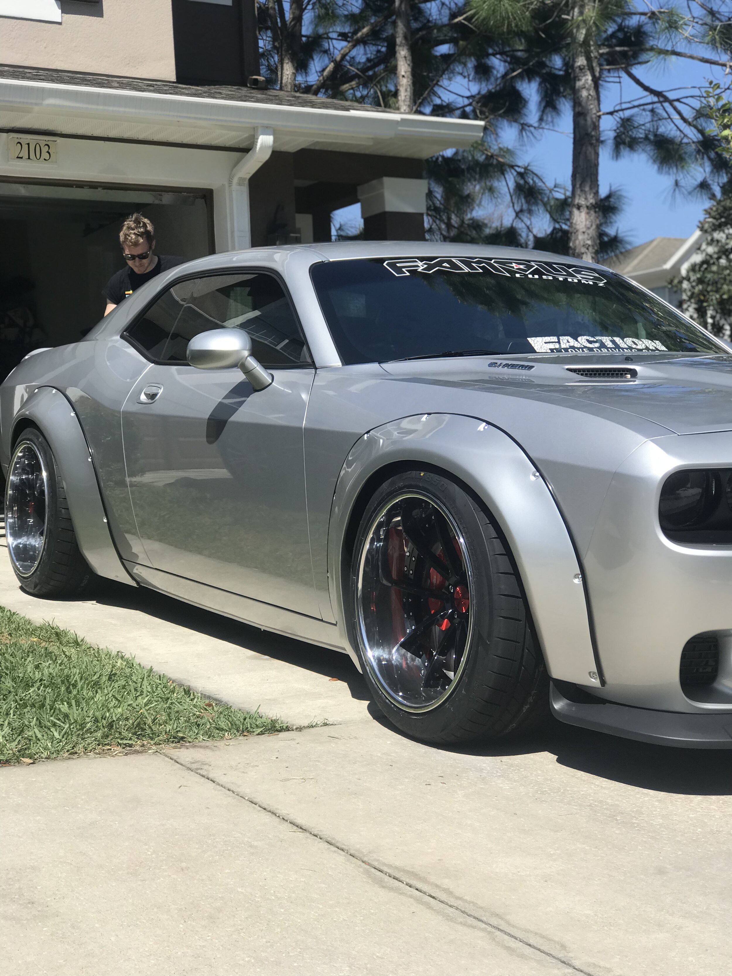 Mobile Detailing Service on a Dodge Challenger