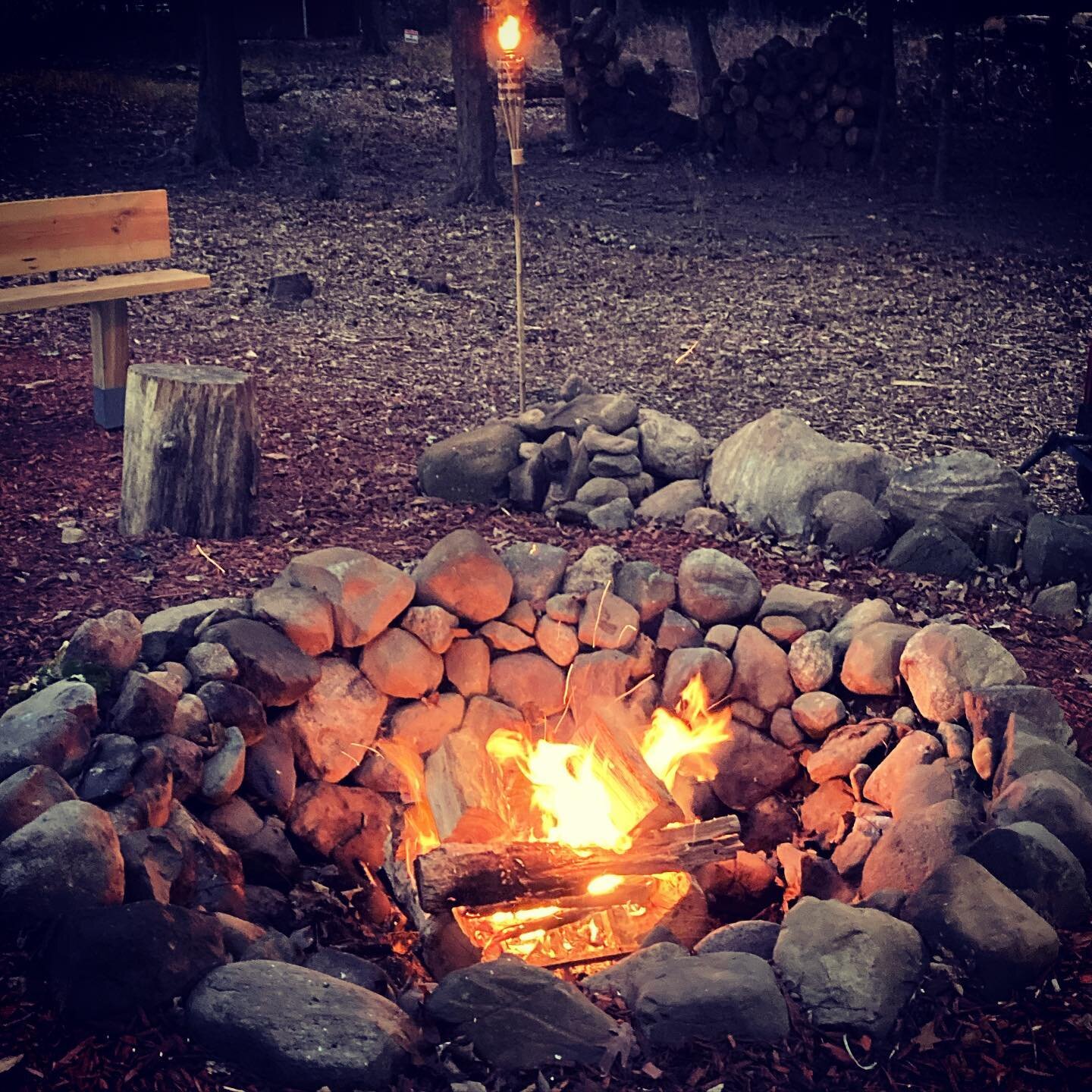 Let the energy of love and the fire 🔥 of transformation surround and support you during this season of change. 
🔥🔥🔥
If you&rsquo;ve been curious about our outdoor Sound Healing &amp; Reiki Circles or you feel like you could benefit from some posi