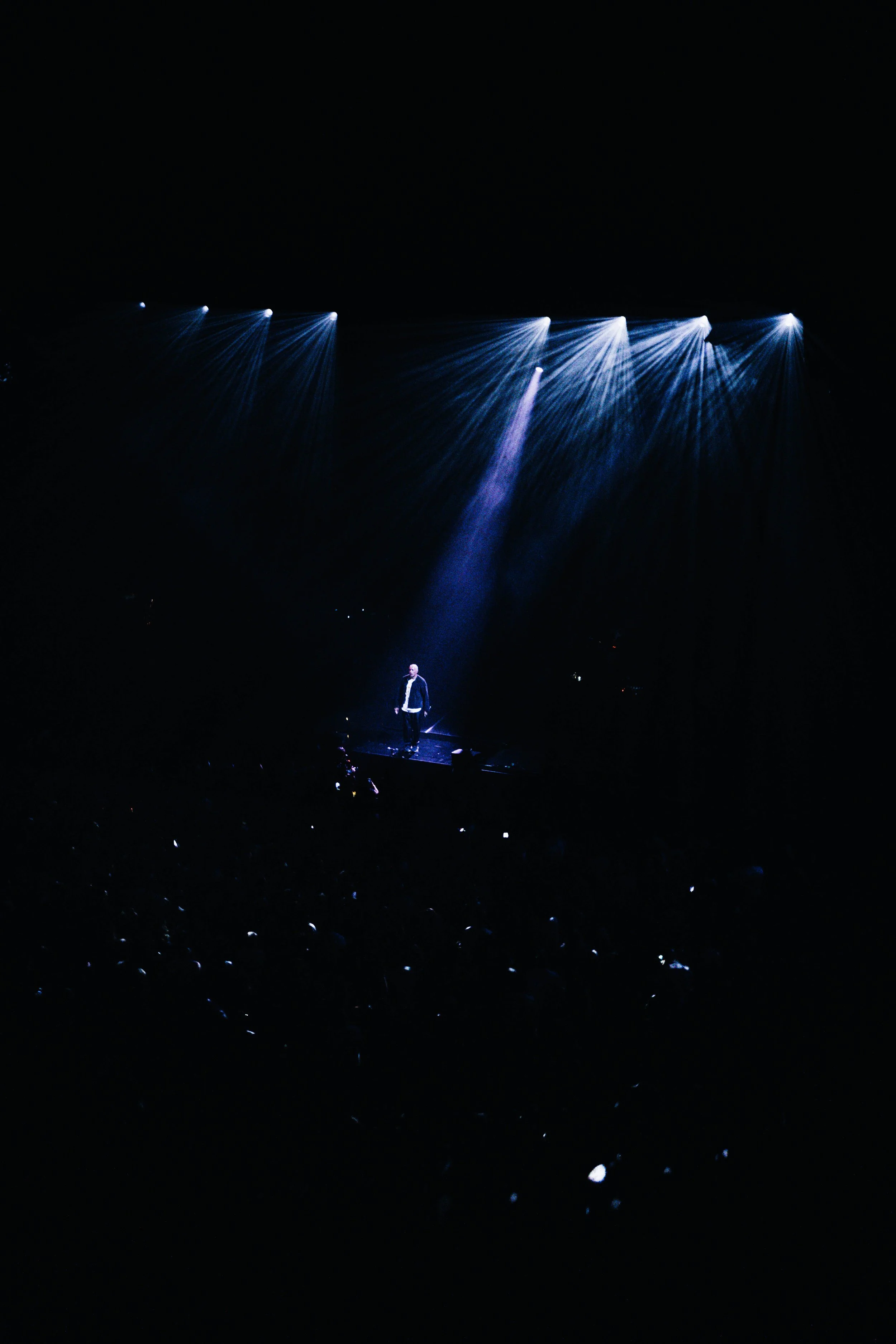 dermotkennedy_sofi-38.jpg