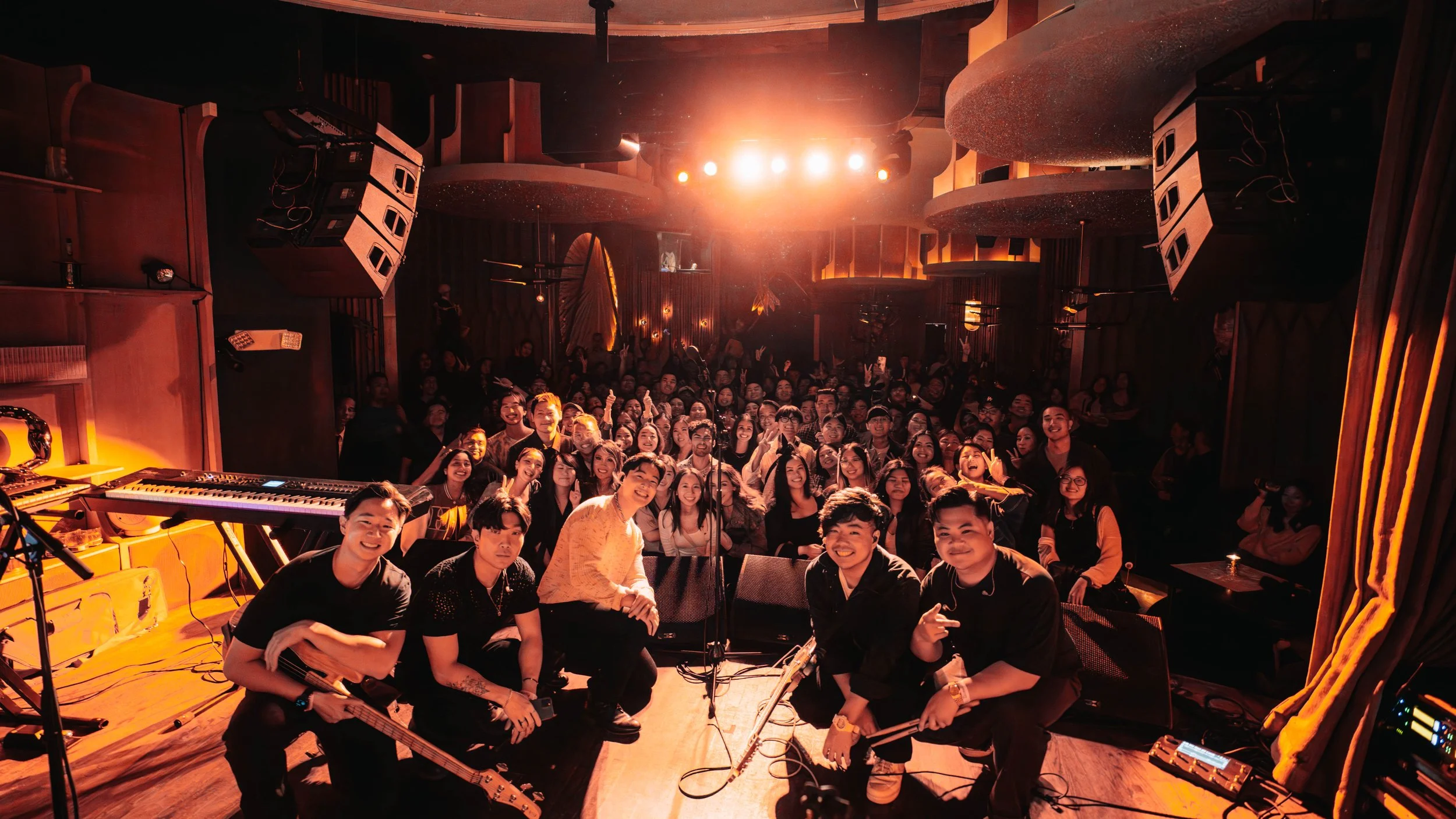 kevinchung_picwithcrowd.jpg