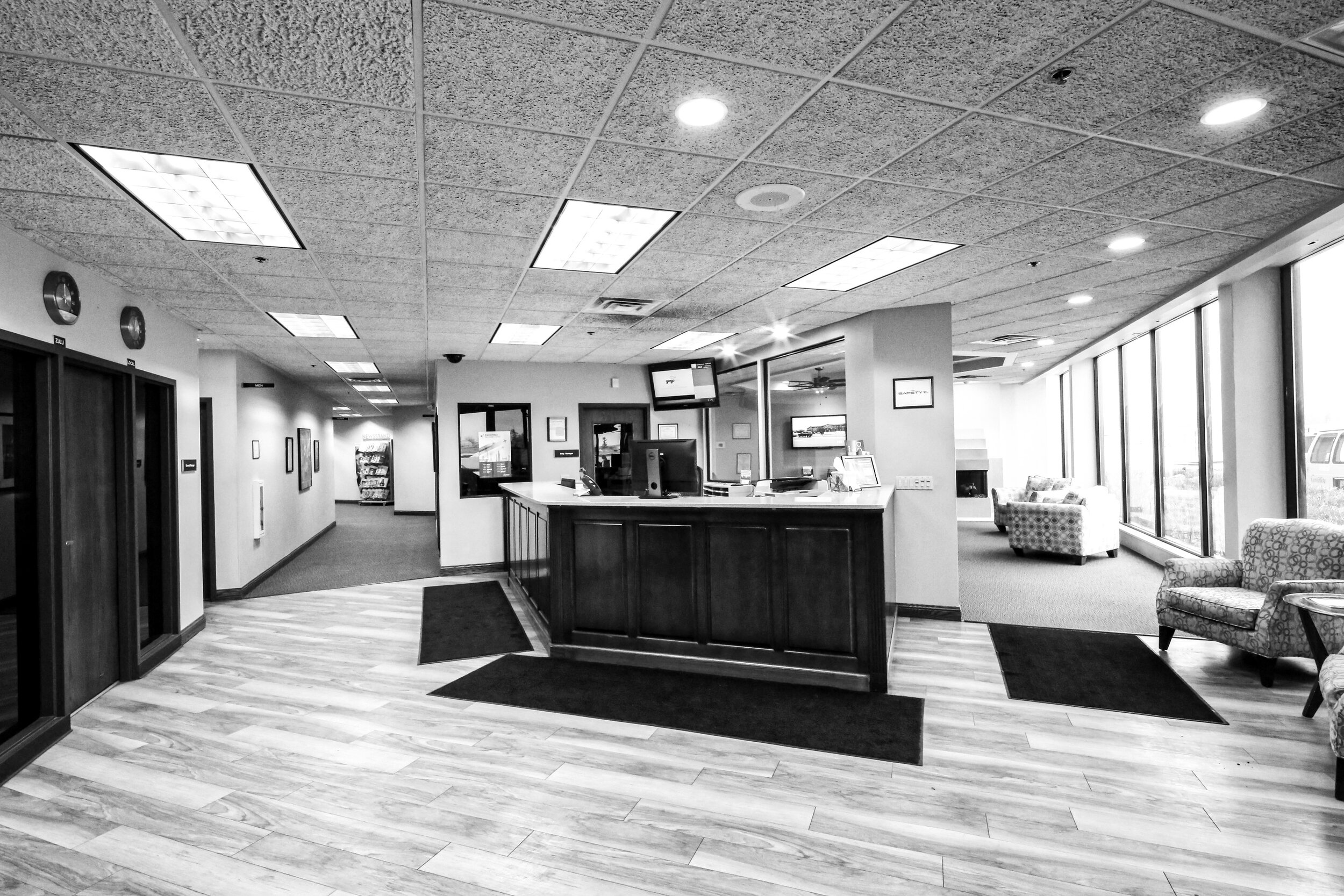 WAUKEGAN NATIONAL AIRPORT OFFICE