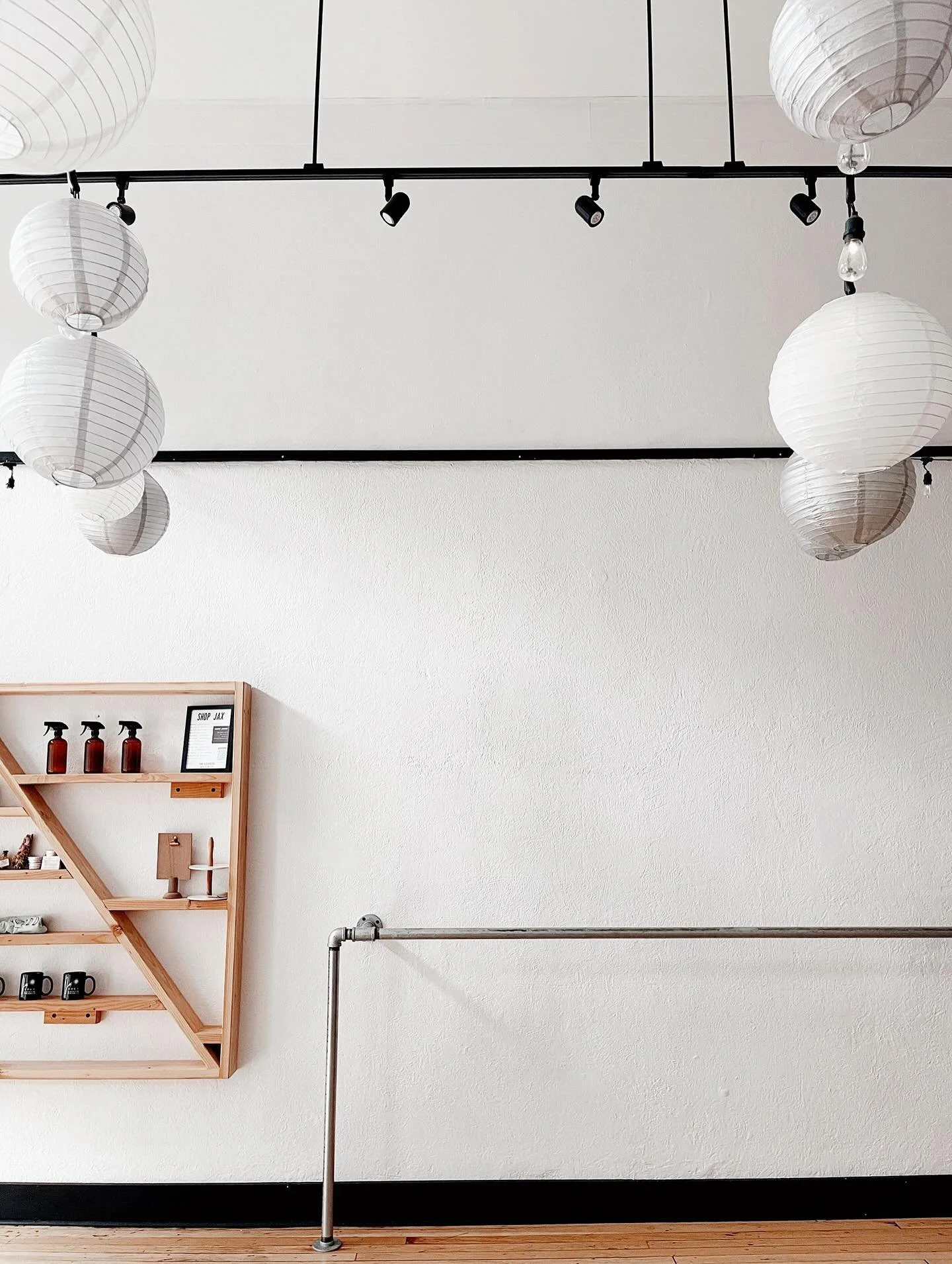 SCHEDULE UPDATE!

Friday mornings at 6 is now BARRE WITH CONNIE!

You won&rsquo;t get as sweaty as bounce and you&rsquo;ll still have a little time before work to change clothes and pick up a coffee downtown.

Start your weekends off right!