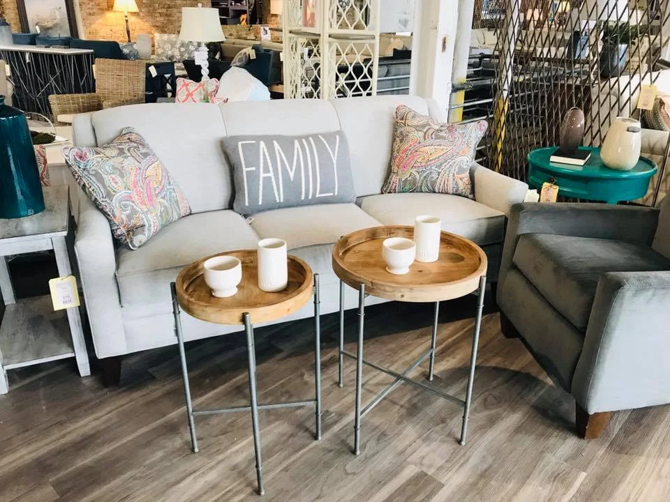 Ludington Gallery — Hegg's Furniture