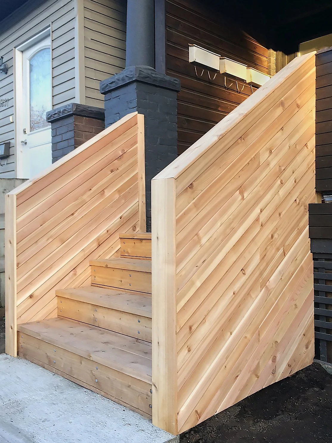 FRONT STEPS CONSTRUCTION