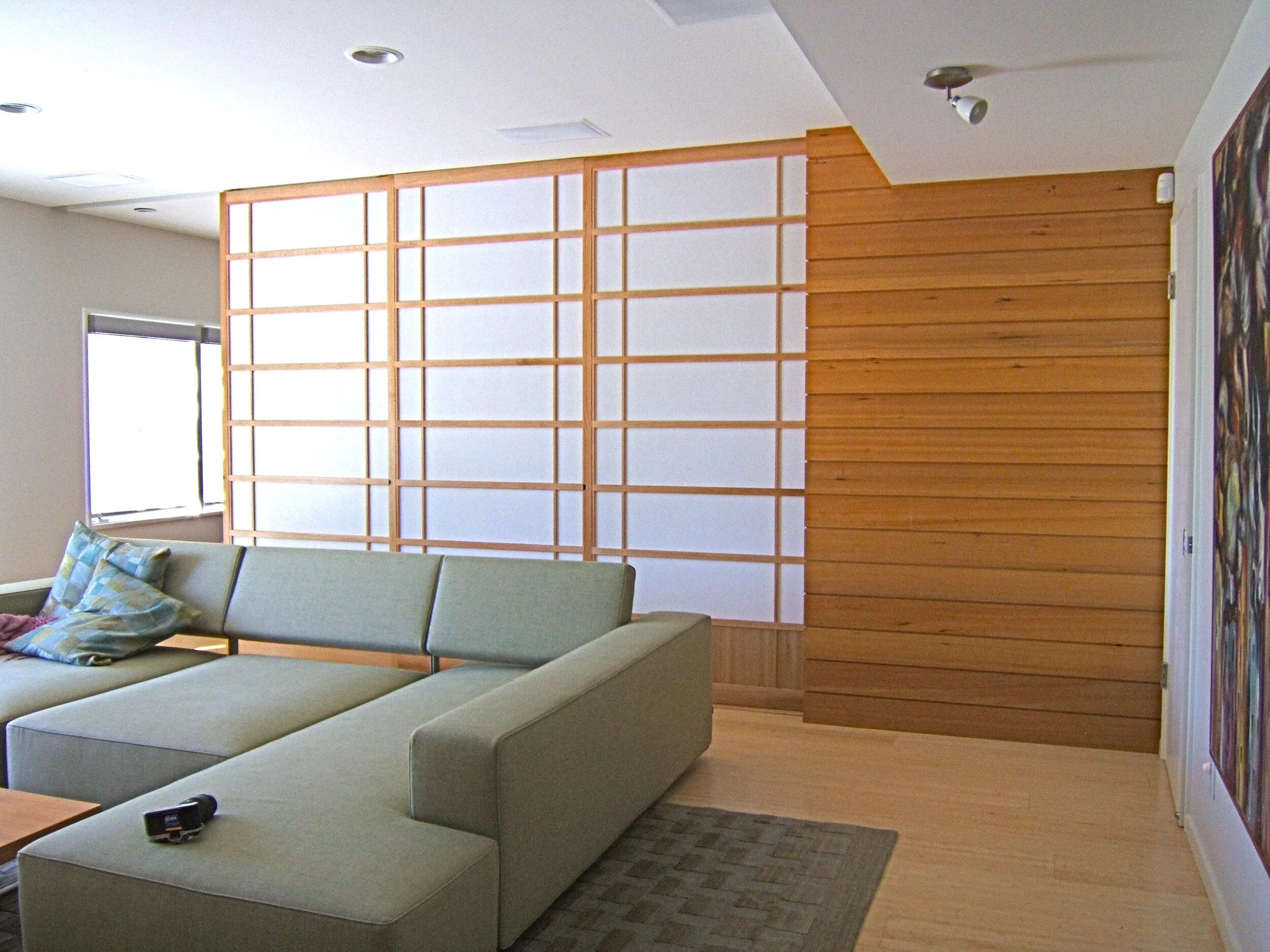 Shoji divider