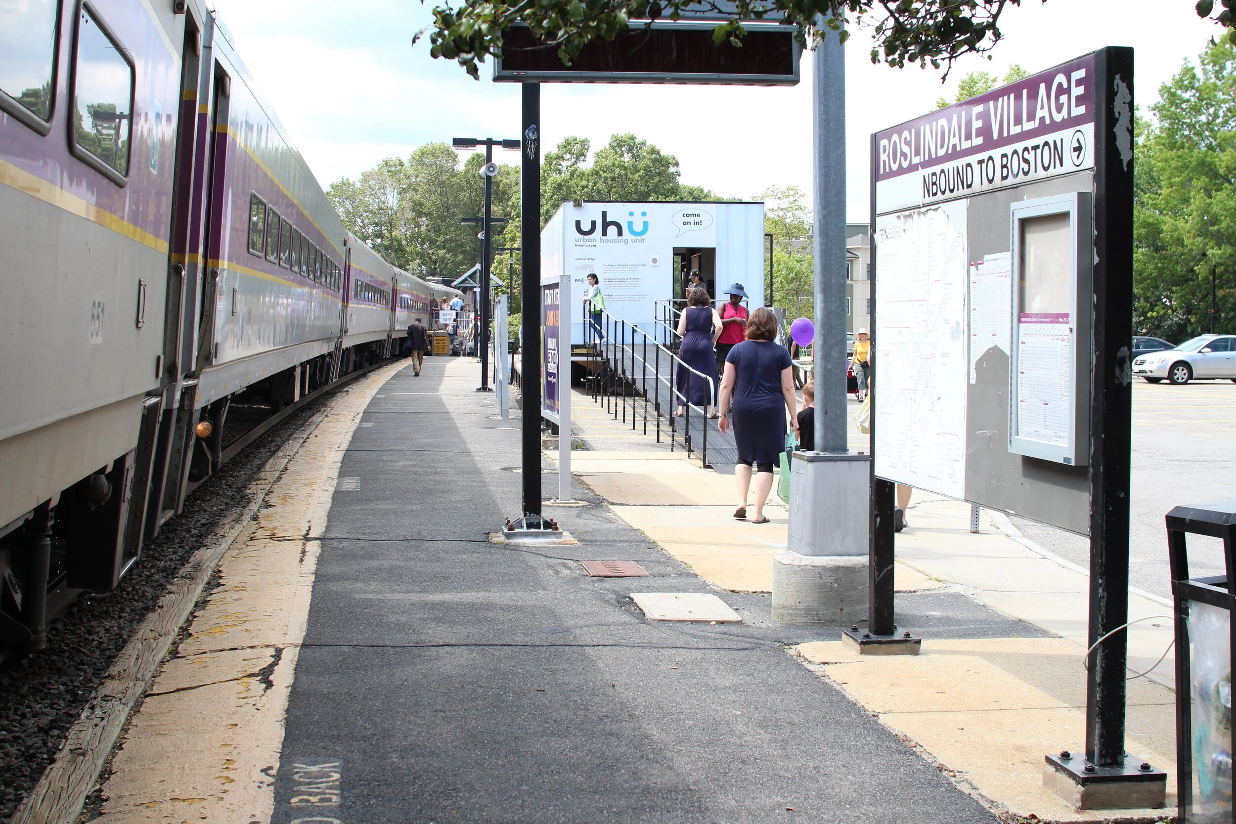 Bostonians tour the Urban Housing Unit and provides feedback on design and policy considerations.