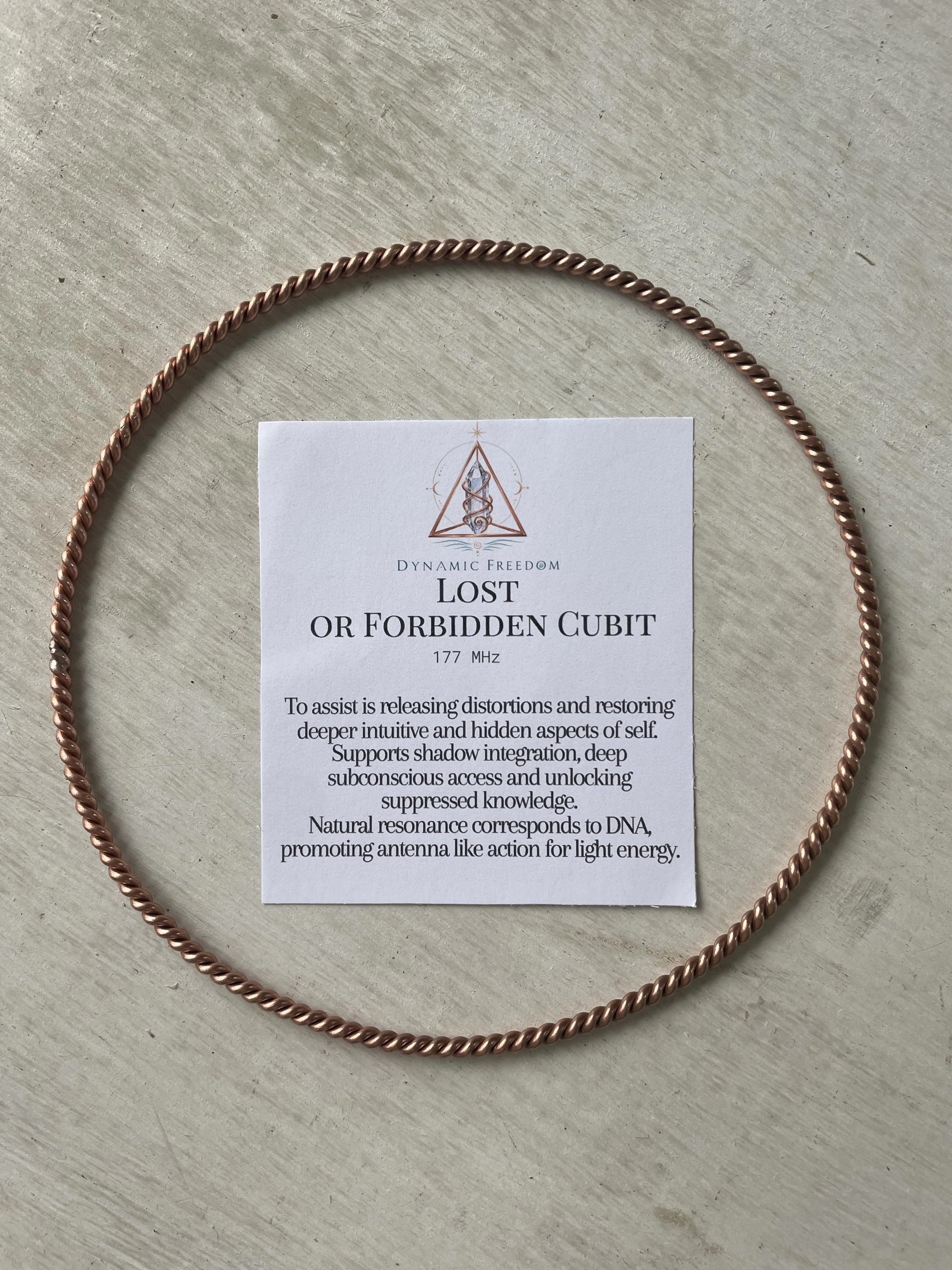 Lost or Forbidden Cubit Tensor Ring