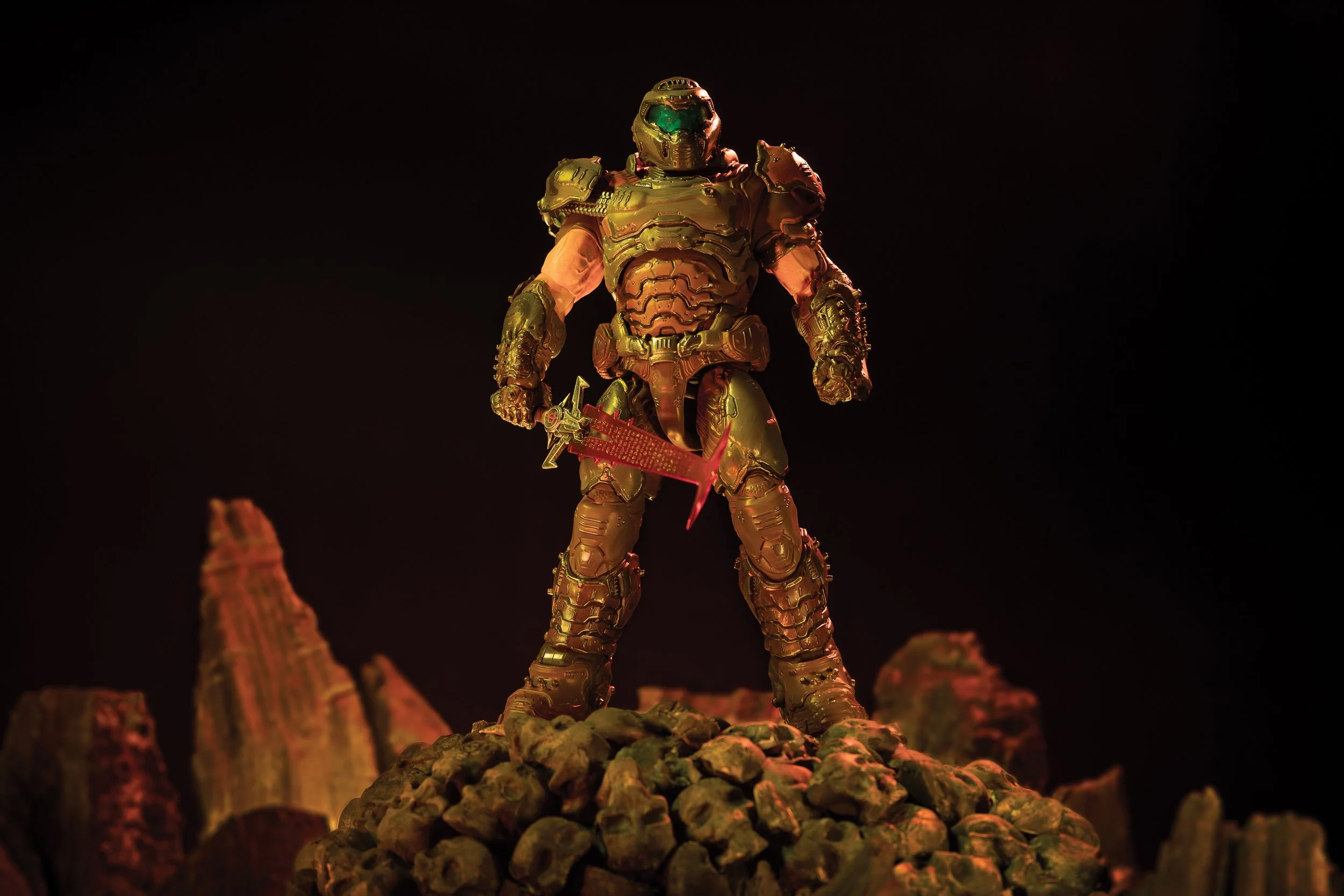 DOOM_ACTION_FIGURE_DOOM_SLAYER_PHOTO_14.jpg