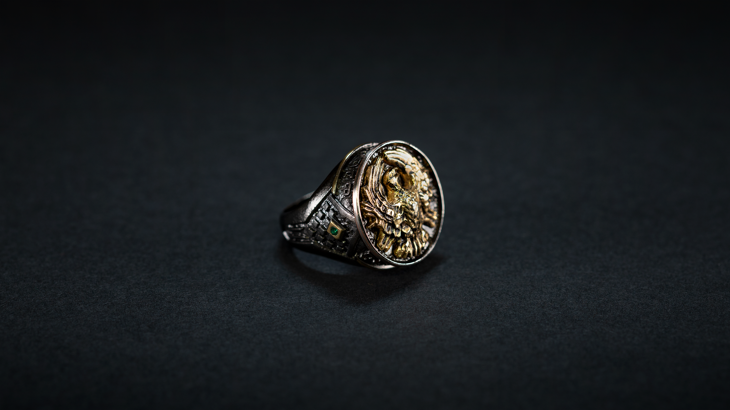 DUNE_ATREIDES_SIGNET_RING_DHD_PHOTO_06.png