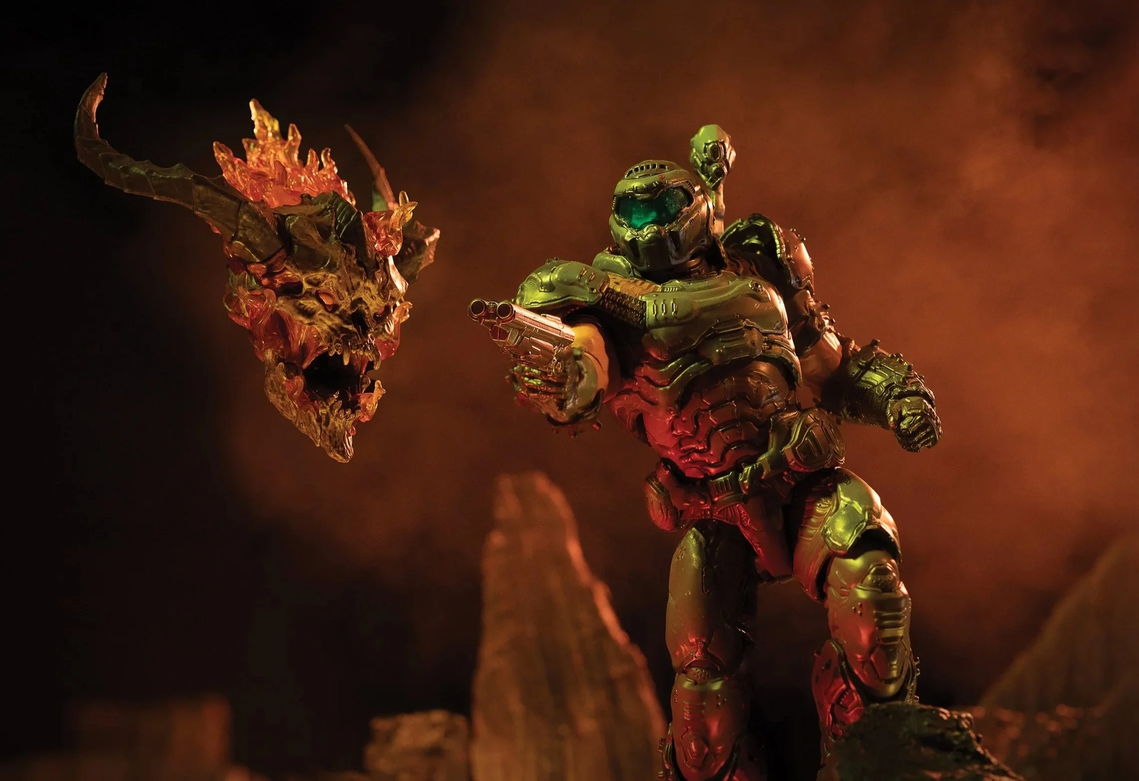 DOOM_ACTION_FIGURE_DOOM_SLAYER_PHOTO_16.jpg
