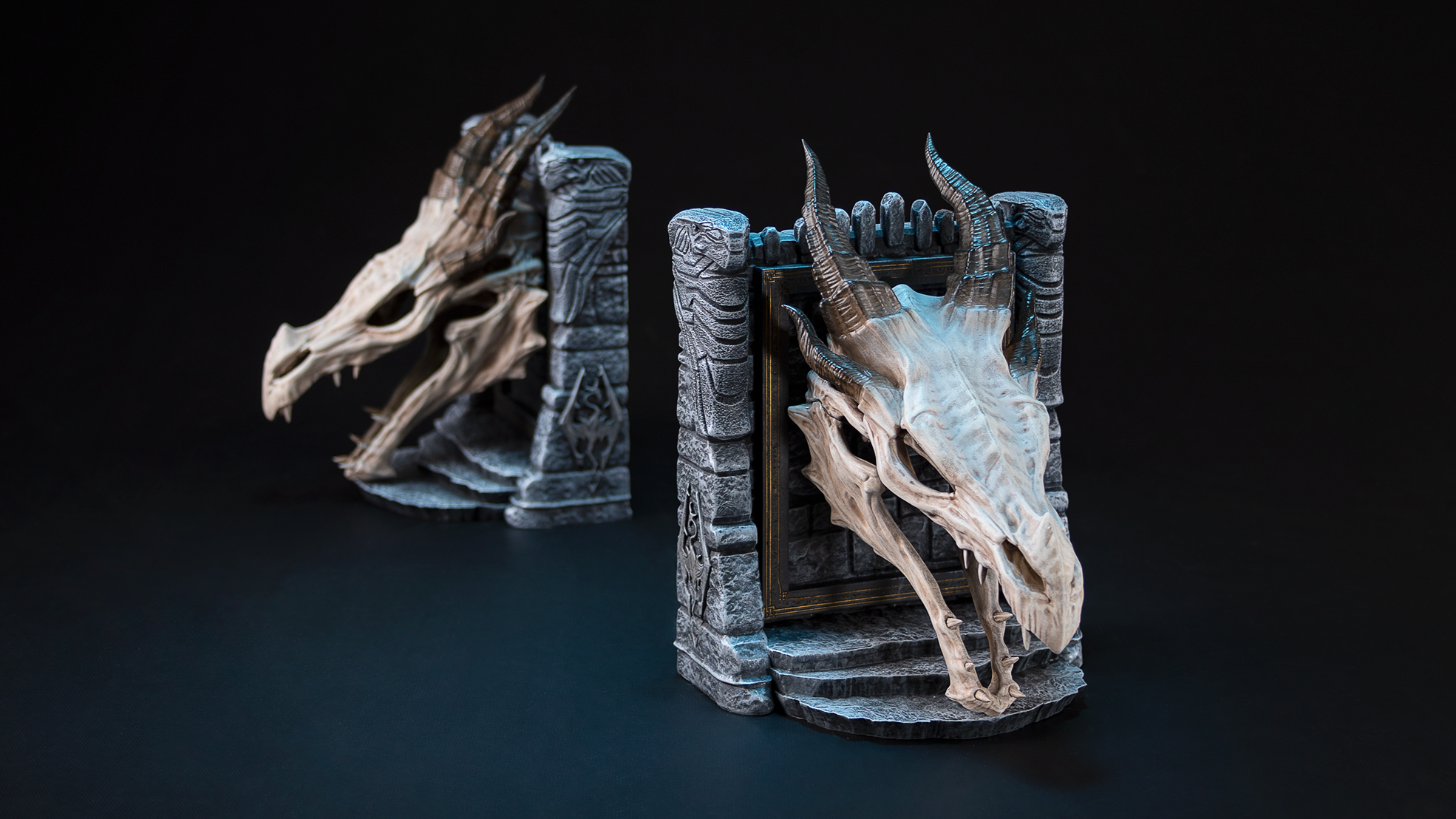 SKYRIM_BOOKEND_DRAGON_SKULL_PHOTO_16.png