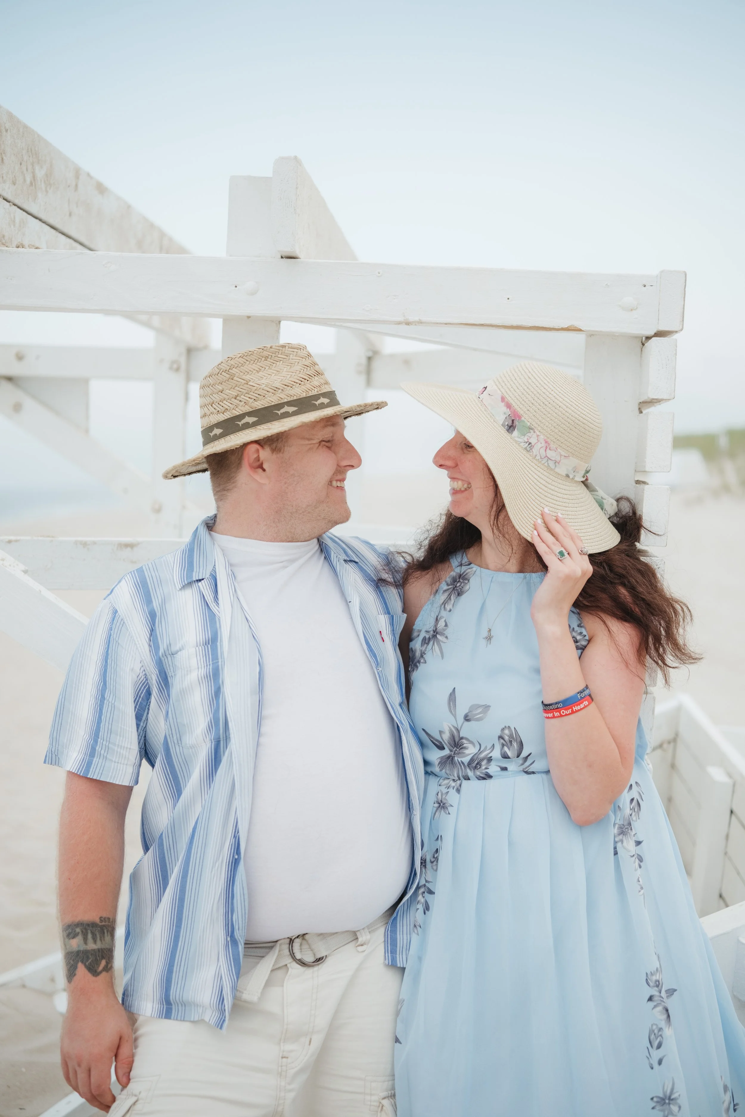 MARKASHLEY_BEACH_ENGAGEMENT-70.jpg