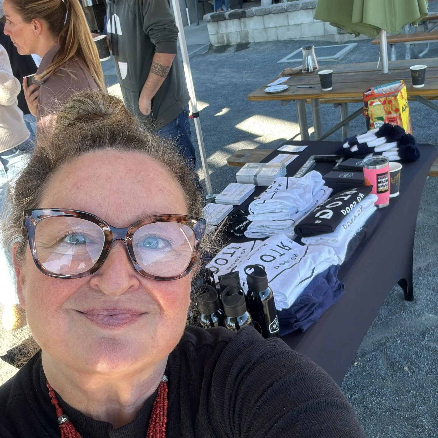 Thanks @loftycoffeeco for hosting this morning&rsquo;s @dogsontherun mixer for their local pet care professionals to learn more about supporting their clients navigating pet loss. ❤️🐾❤️ @dogsontherun is such an amazing organization who cares about e