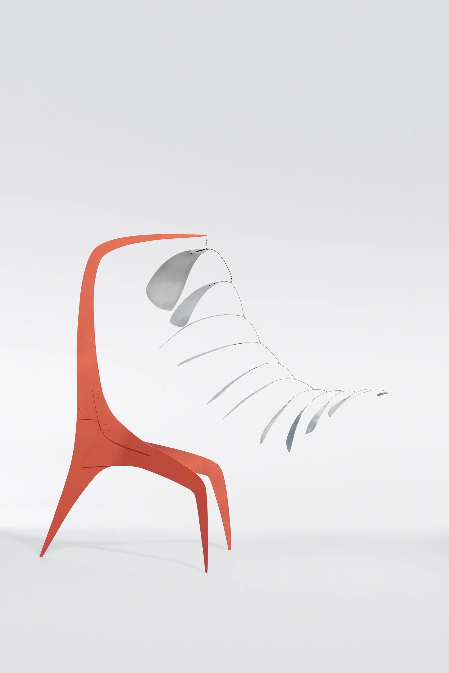 Calder_Aluminum_Leaves_Sequence_BEAUTY_SHOT_final.jpg