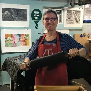 Karen Beckwith Master lithographing.