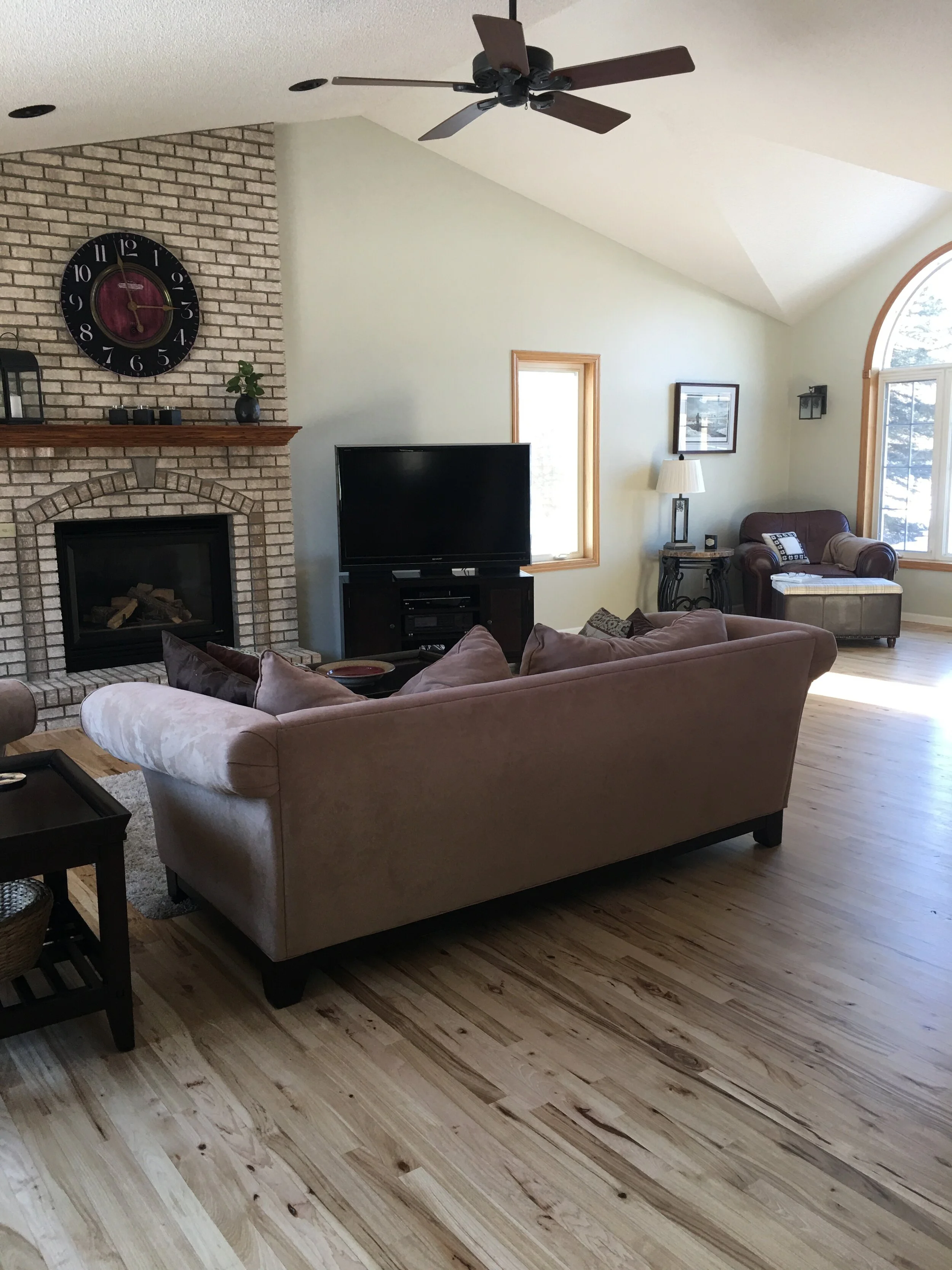 fireplace seating area on Blog Staging Decor And More