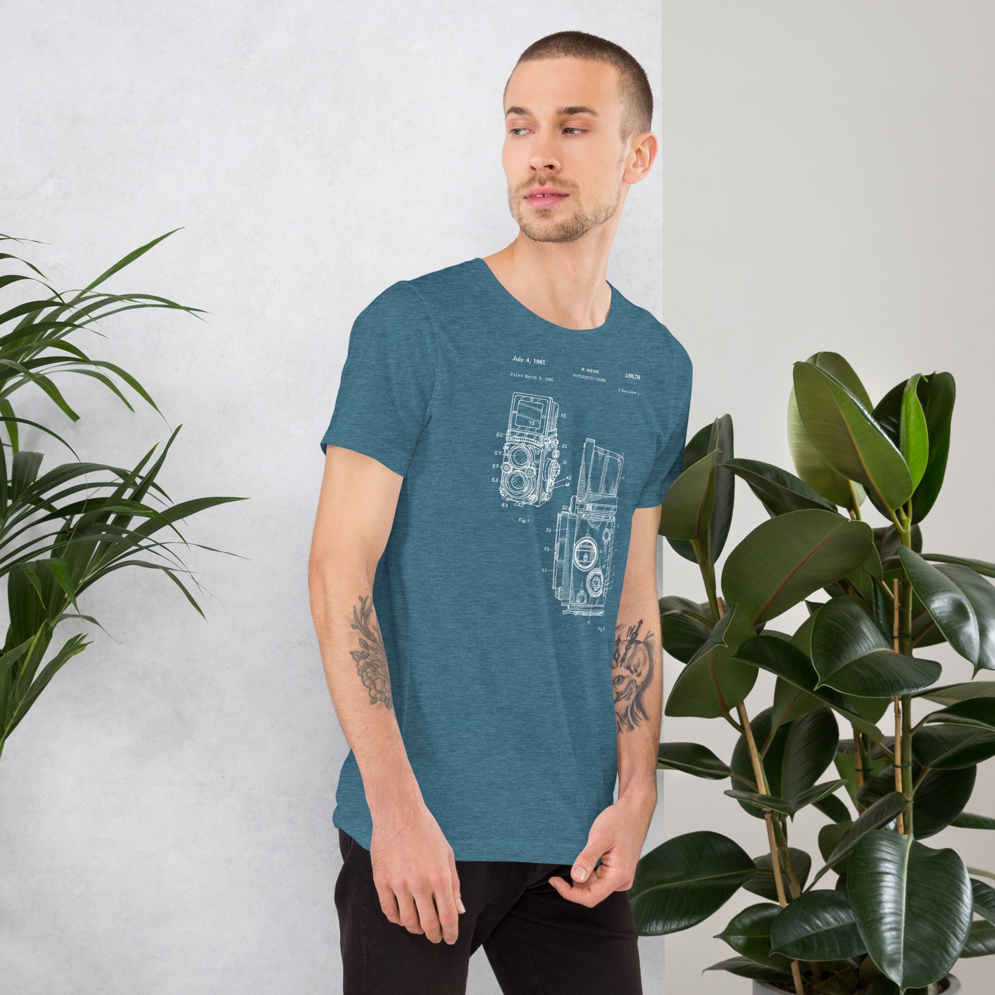unisex-staple-t-shirt-heather-deep-teal-right-6a56930bc325d.jpg