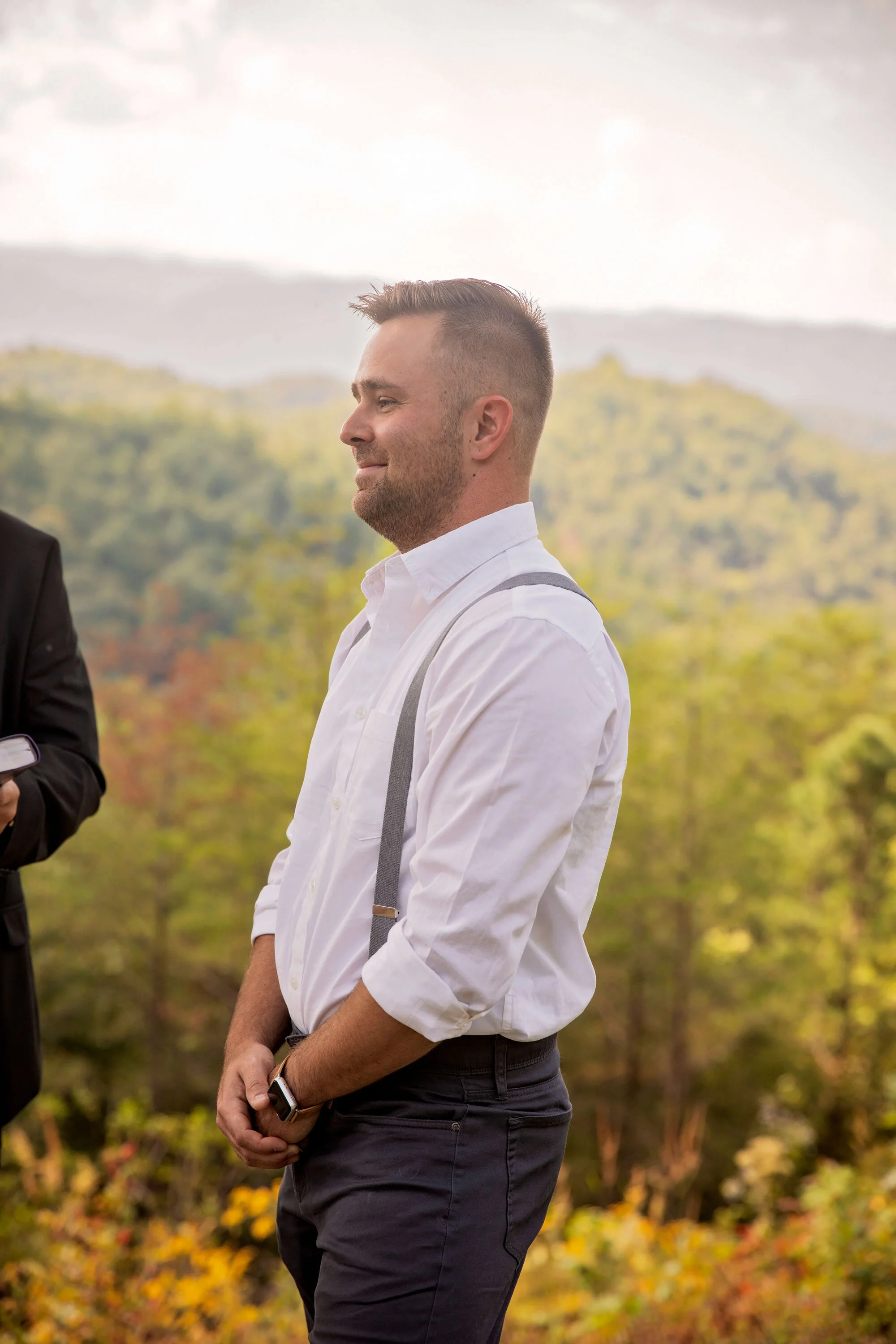 smoky-mountain-intinmate-wedding-ceremony.jpg
