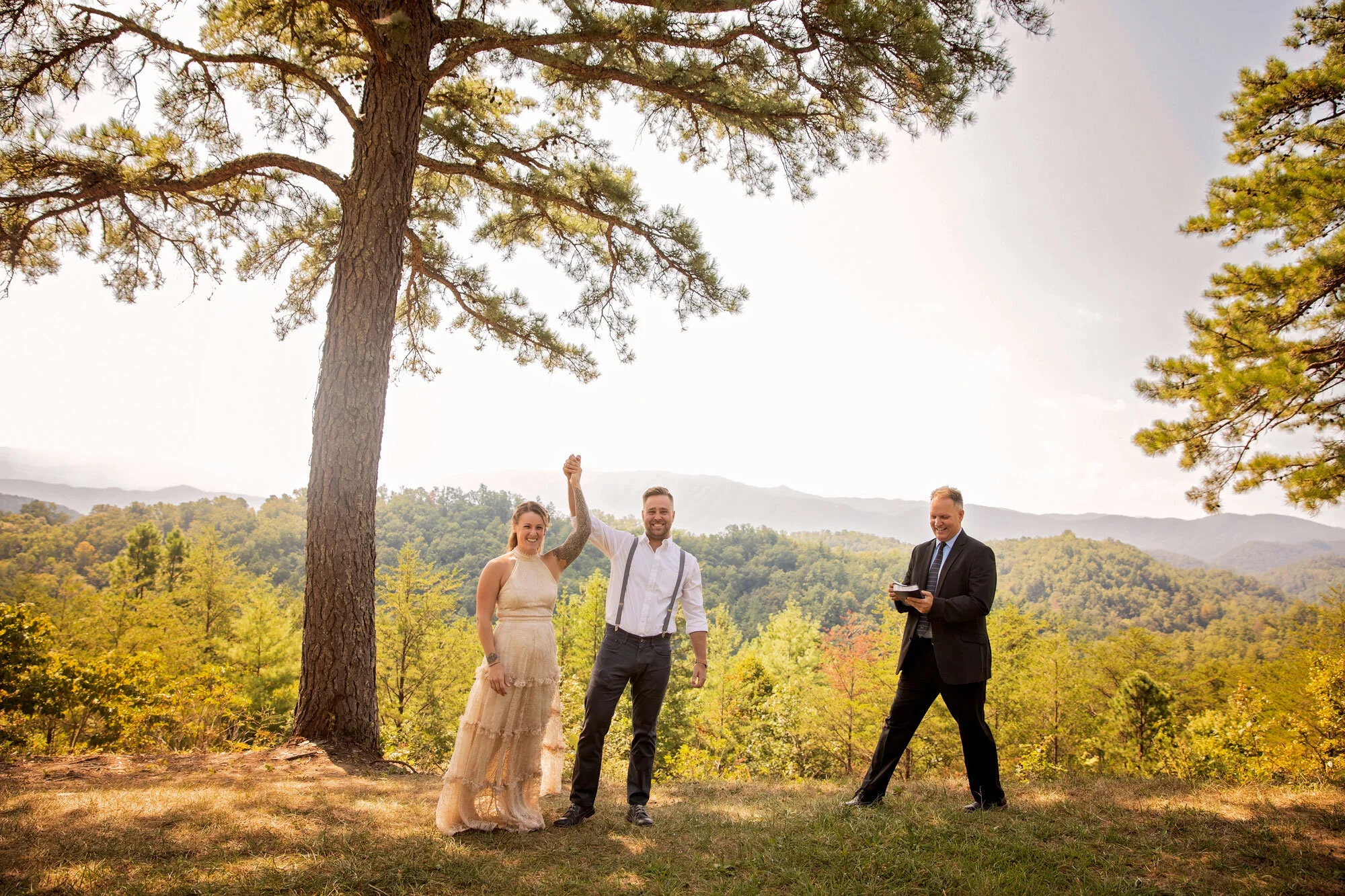 smoky-mountain-view-wedding-ceremony.jpg