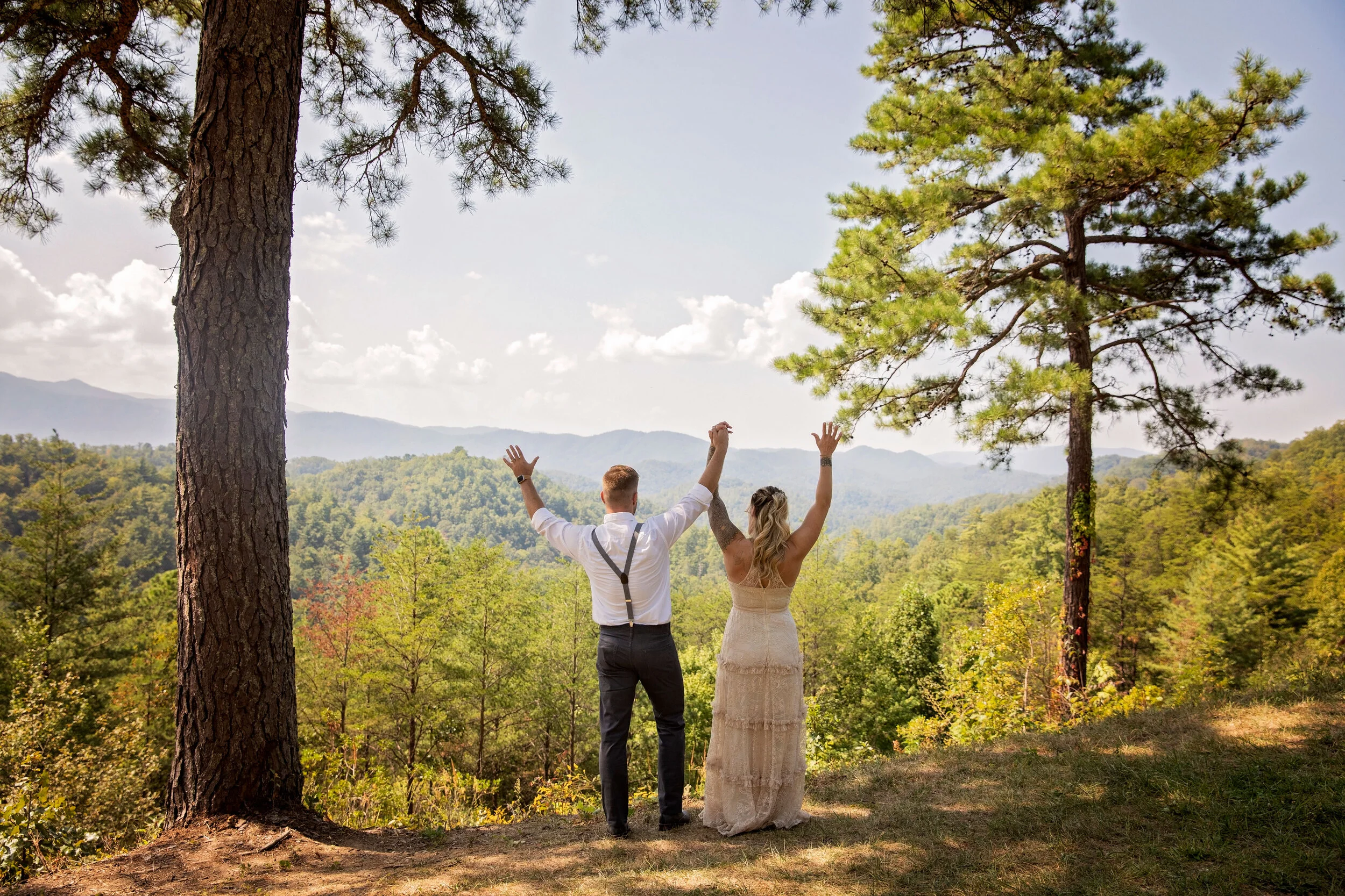 gatlinburg-tn-mountain-view-wedding.jpg