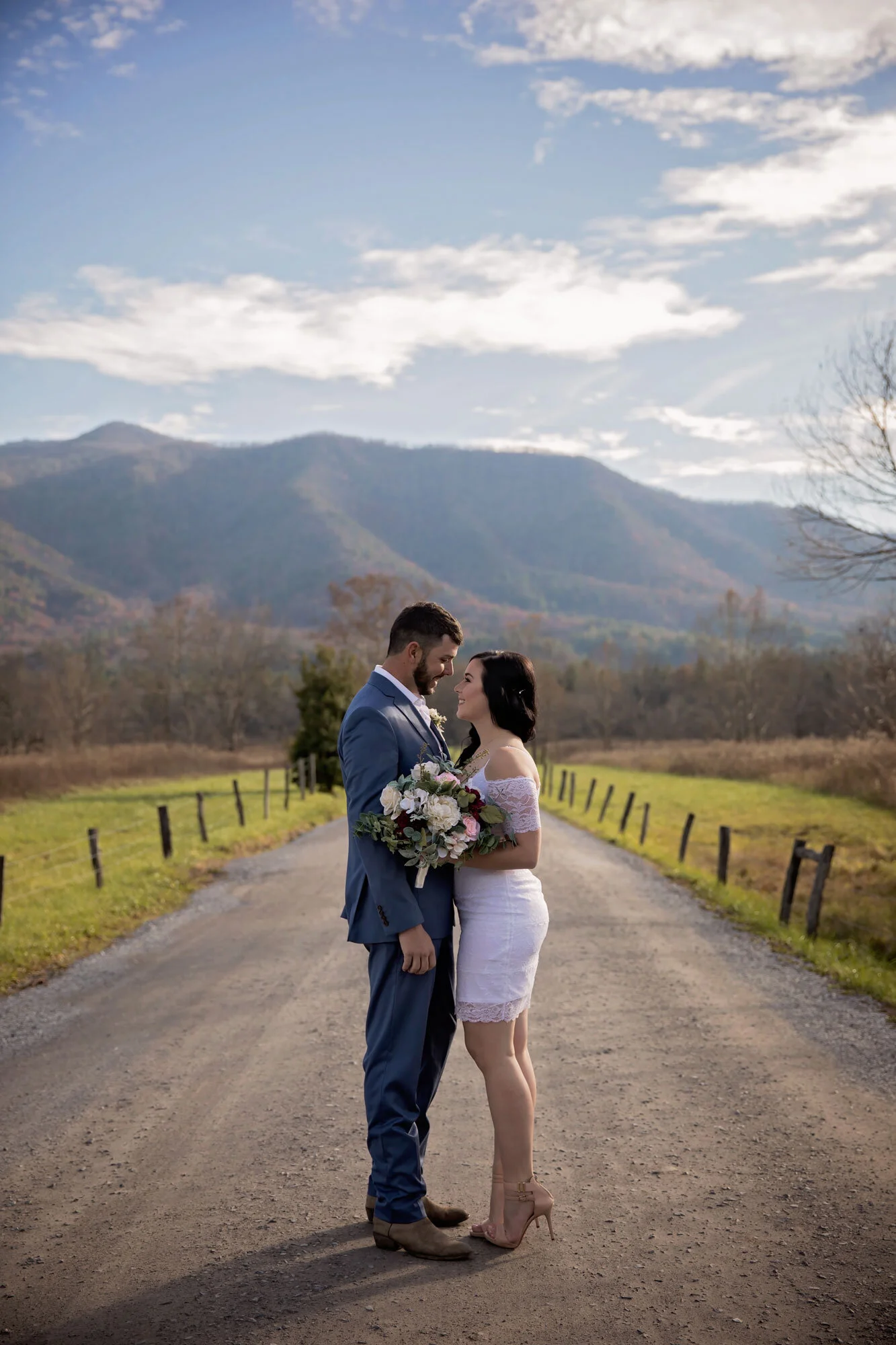 cades-cove-photographer-elope-in-the-smokies.jpg