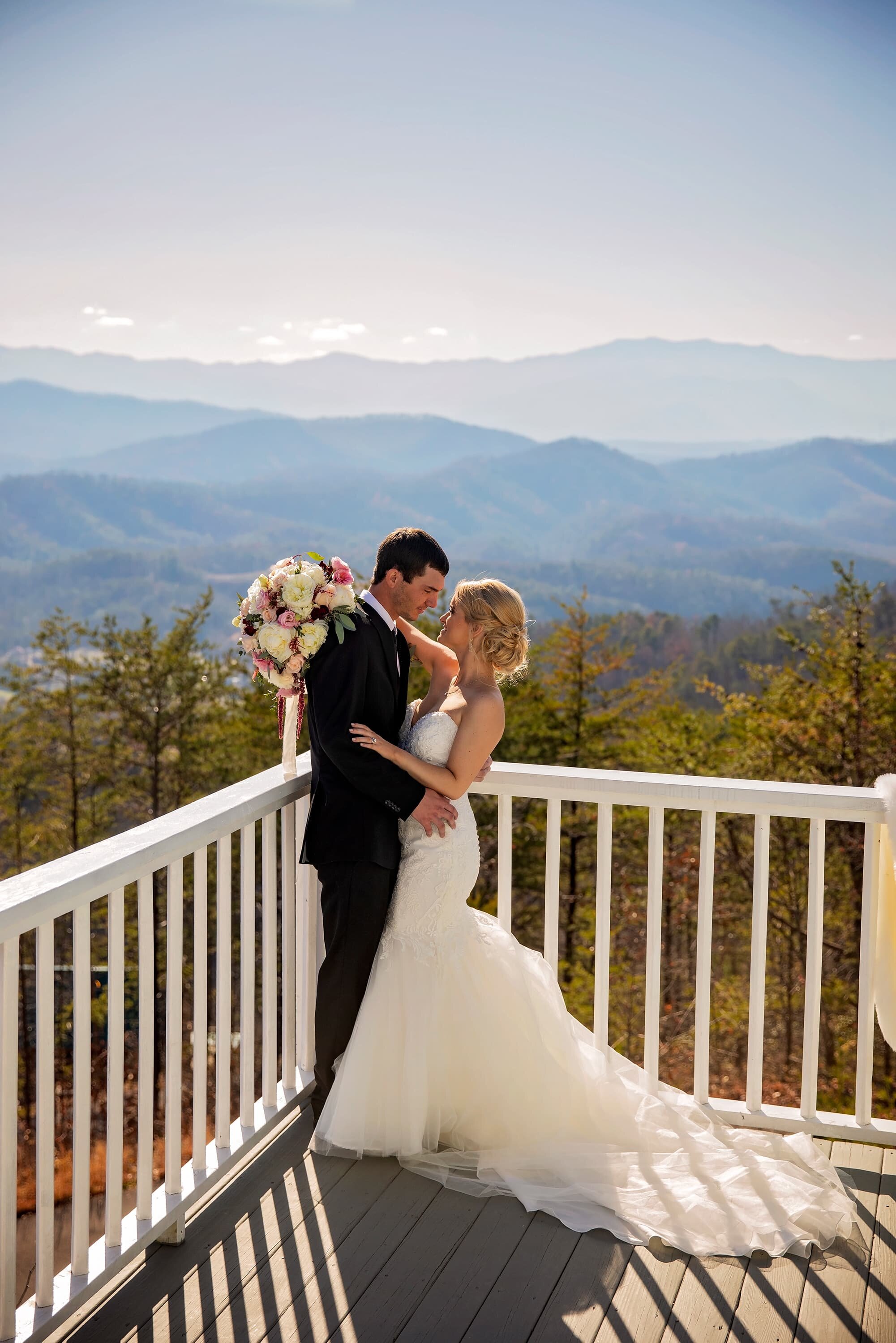 gatlinburg-cabin-wedding-photographer-mountain-view.jpg