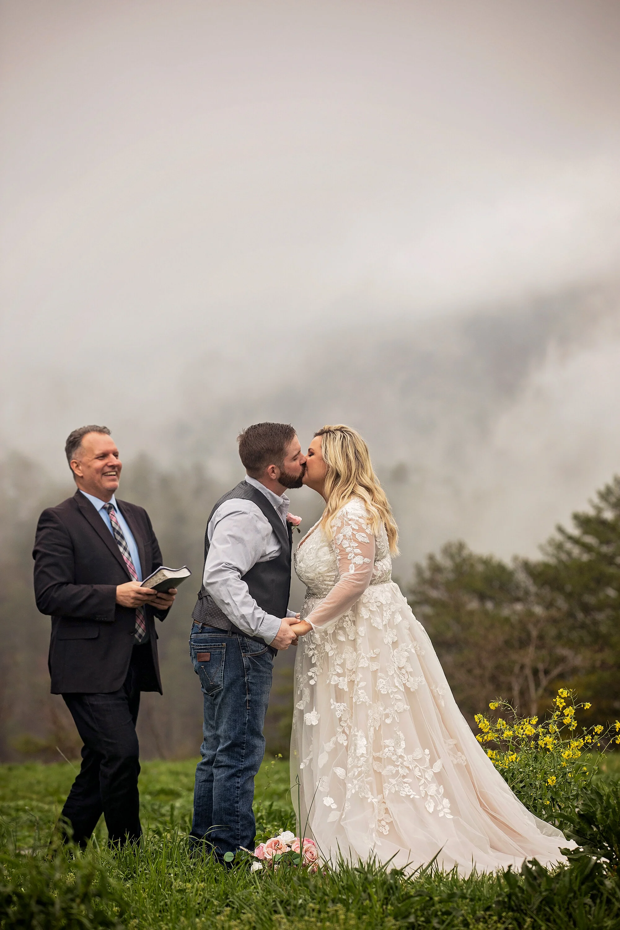 Gatlinburg-tn-elopement-elope-parkway.jpg