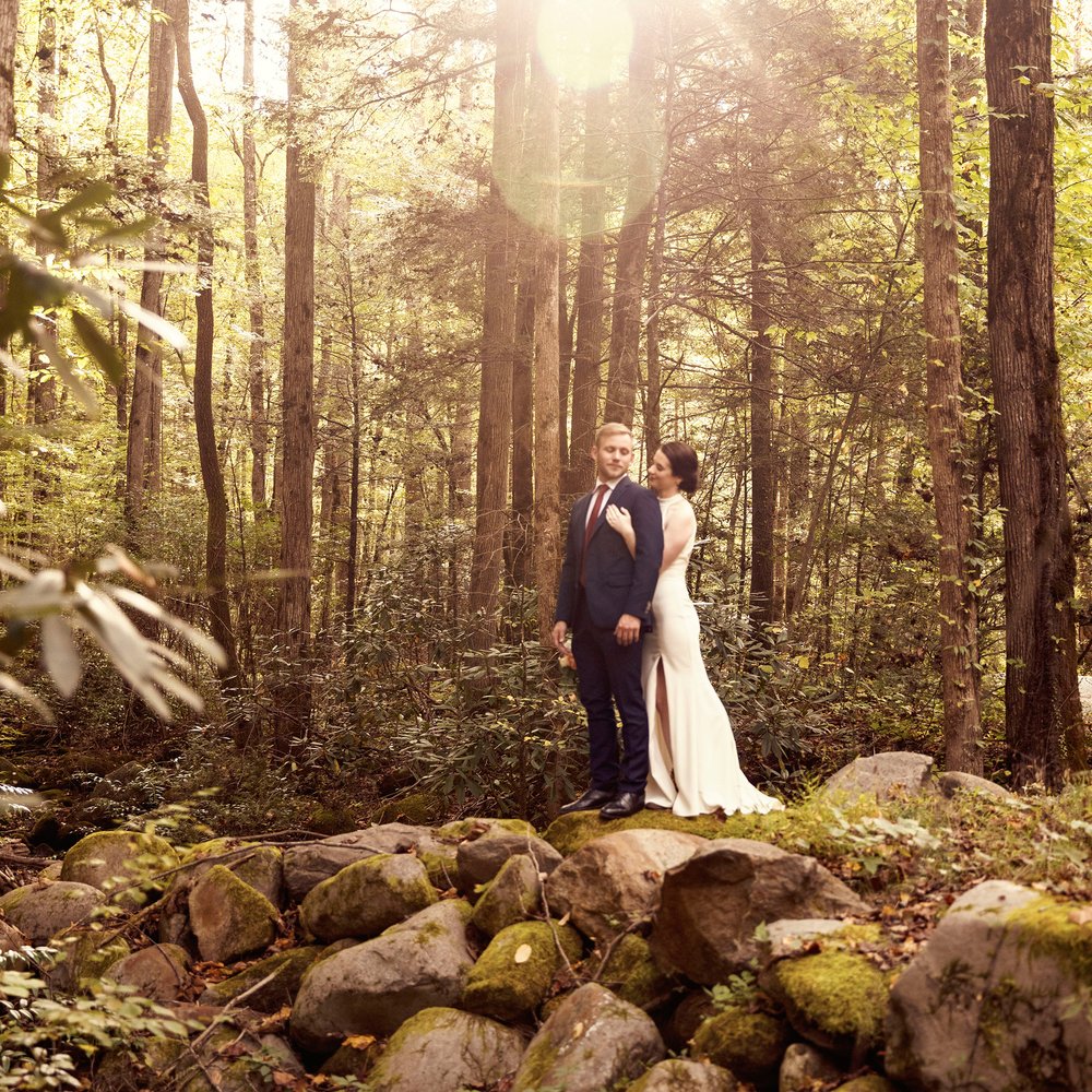 gatlinburg-tn-smoky-mountain-wedding-photographer-and-planner.jpg