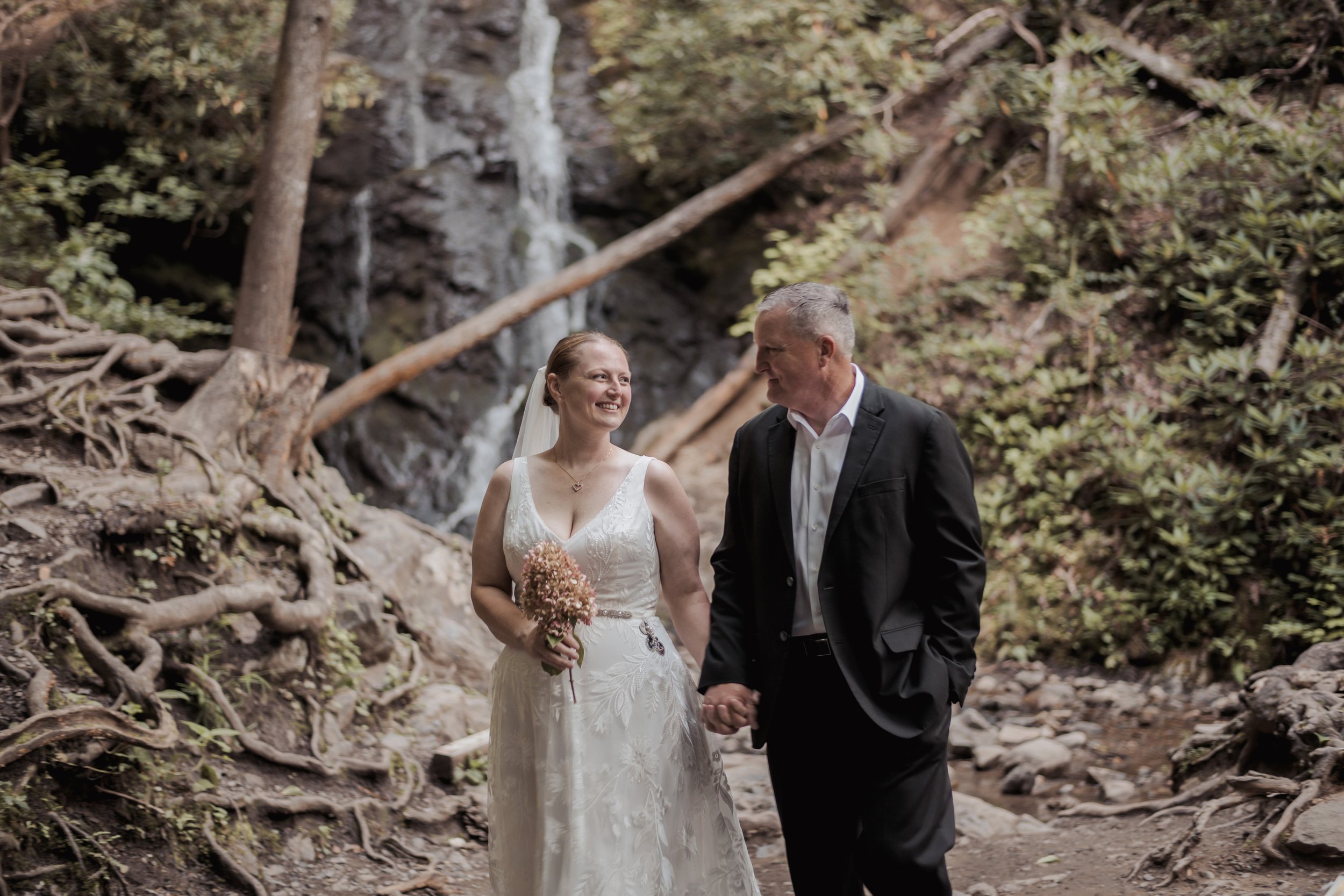 Effortless-elopements-gatlinburg-elopement_DSC3918.jpg