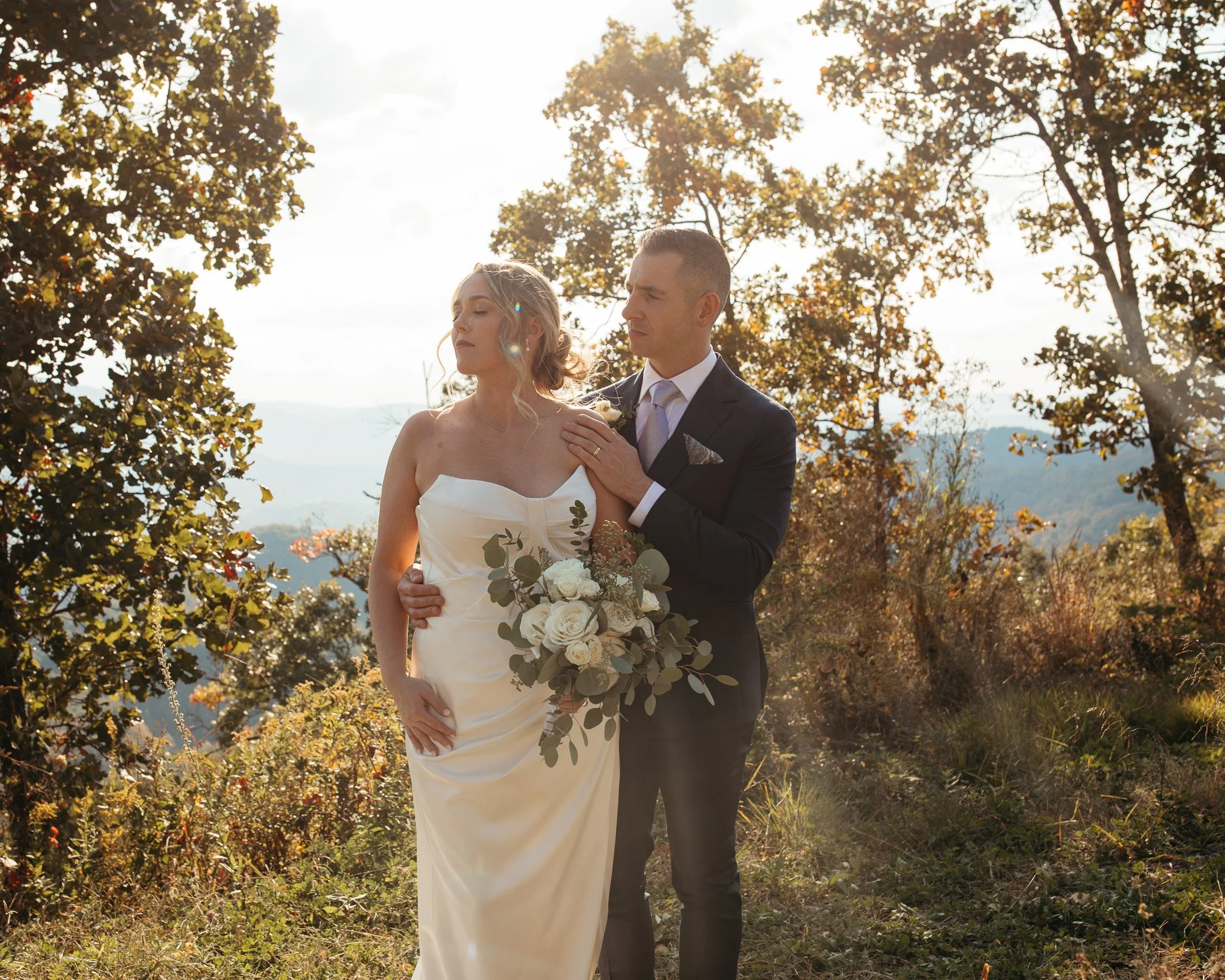 Pigeon-forge-garden-elopement-effortless-elopements-02.jpg