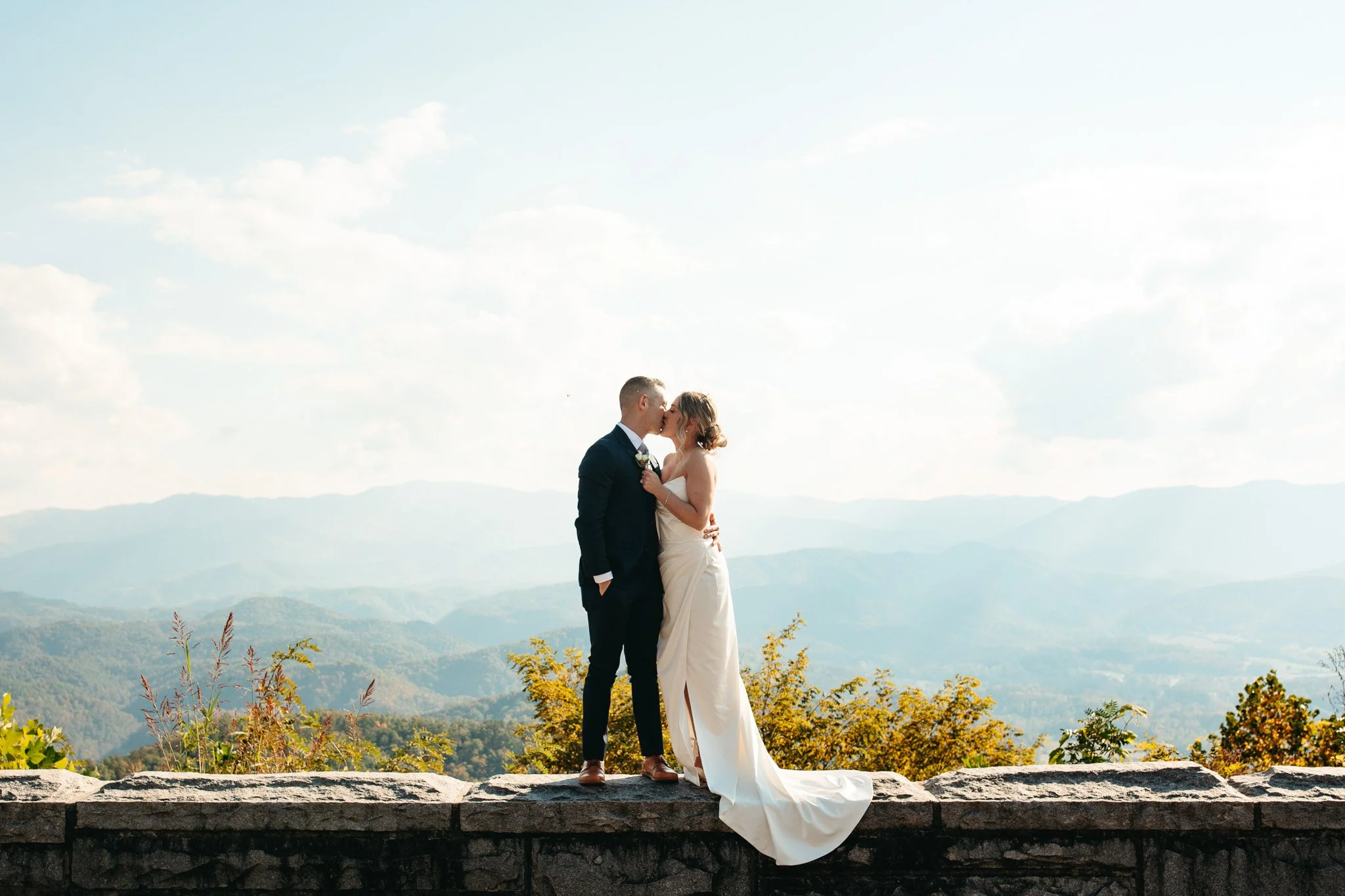 Pigeon-forge-garden-elopement-effortless-elopements-06.jpg