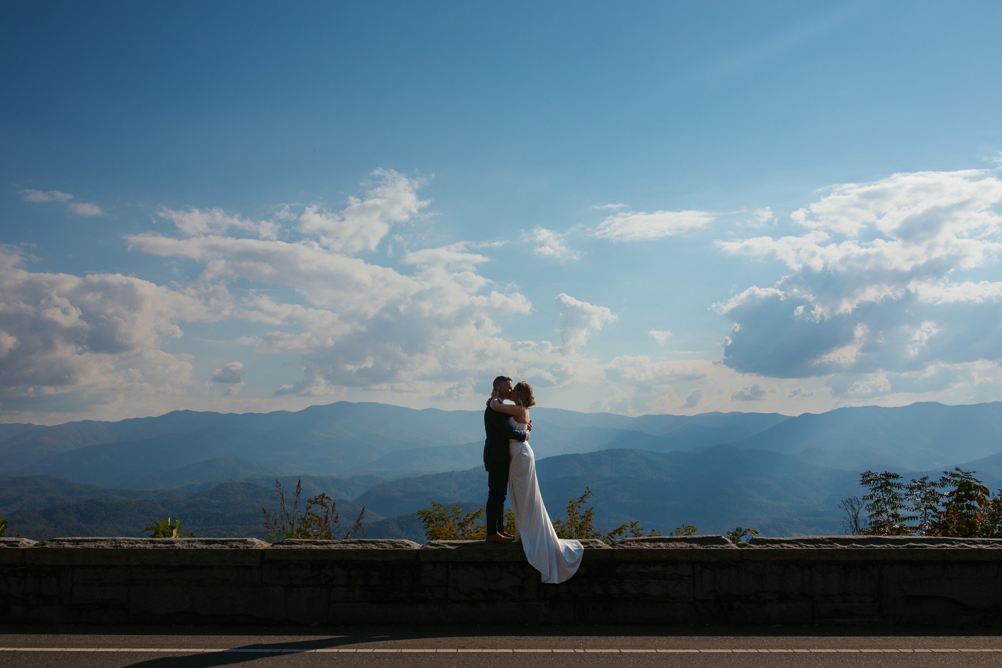 Pigeon-forge-garden-elopement-effortless-elopements-07.jpg