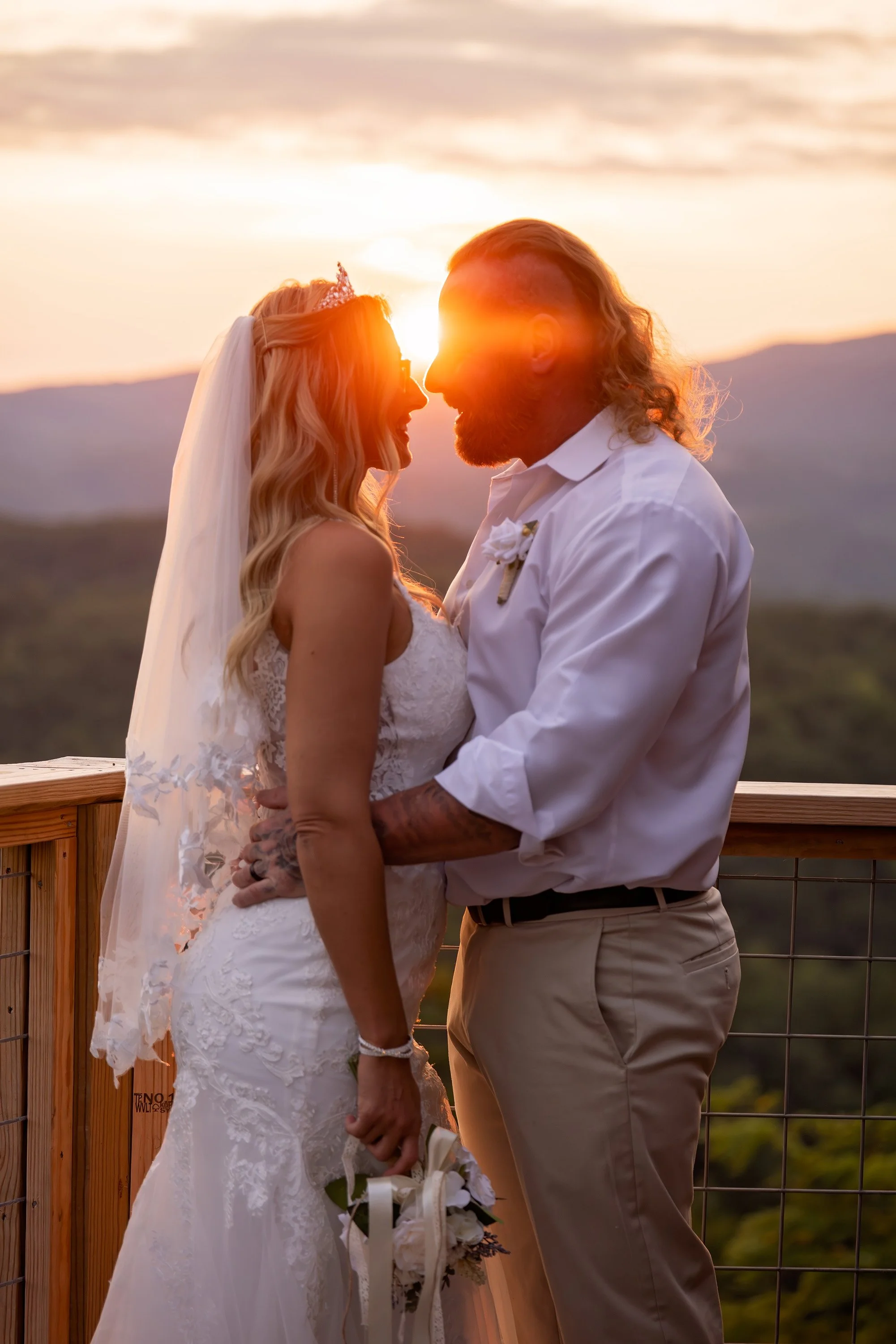 gatlinburg-cabin-wedding-effortless-elopements-9.jpg