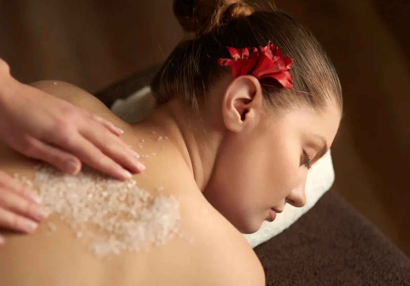 Signature Sugar Scrub & Hydrating Wrap