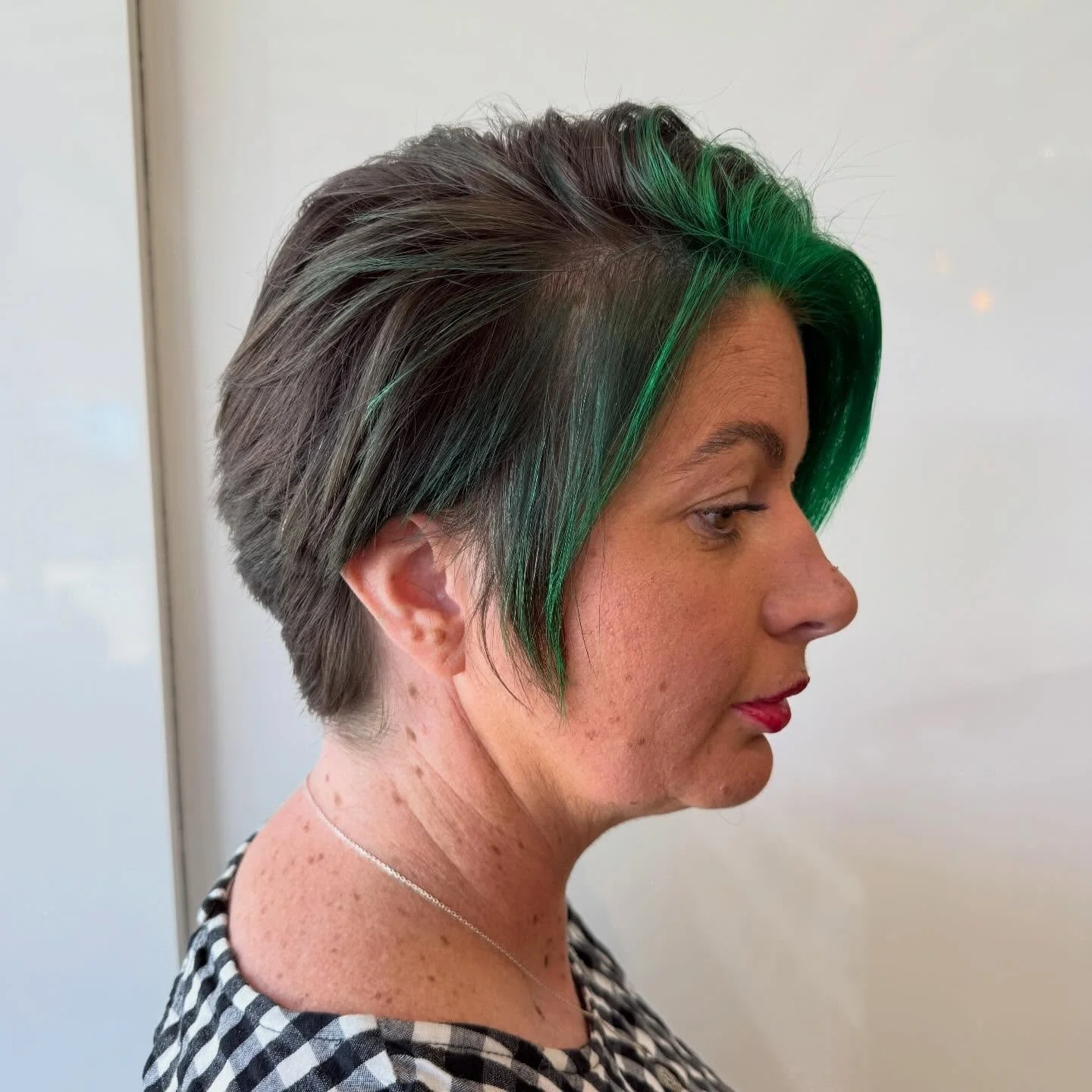 Pixie, but make it pop💚