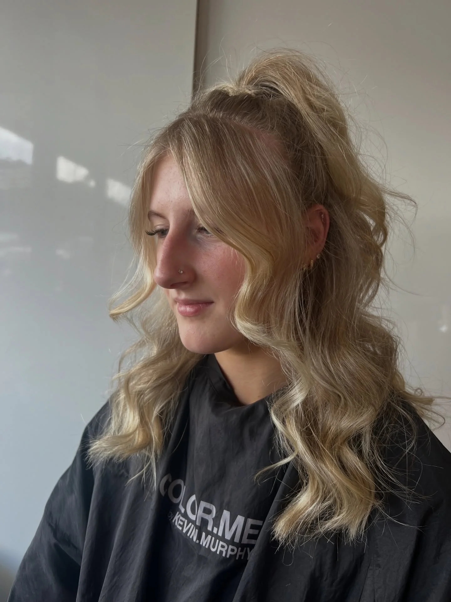 Creamy blonde tones and a cute half up, half down style 😍✨ 
&bull;
&bull;
&bull;
#stylist  #hairdressing #melbournesalon #melbournehair