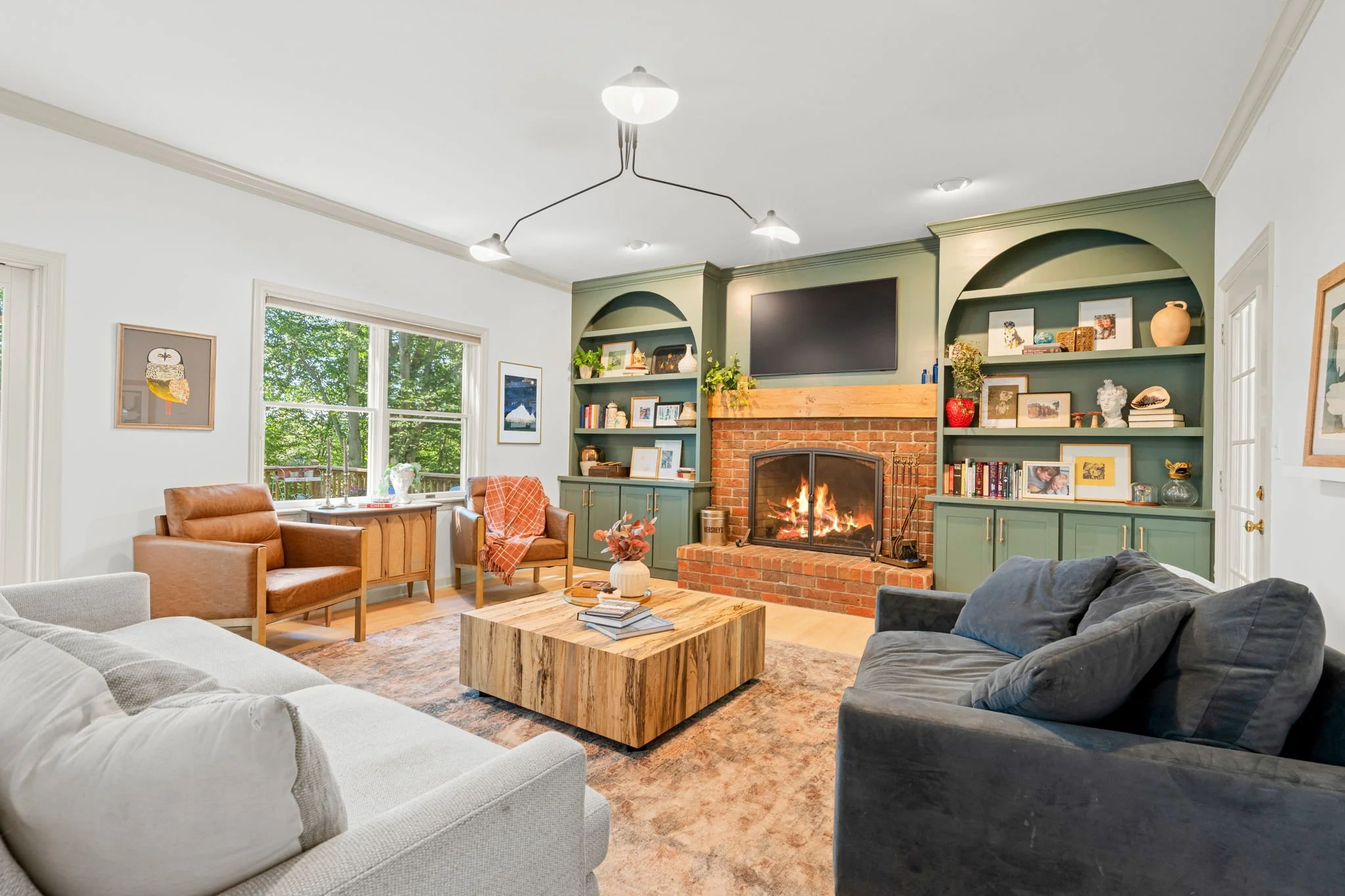 1155 Greenwood Dr - 12.jpg