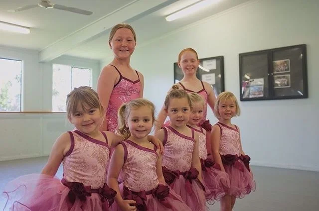 Posted @withrepost &bull; @demijeandance Look at our @babyballetcronulla stars, too precious! With our big girls Skye and Delyth at their dress rehearsal on the weekend 💕