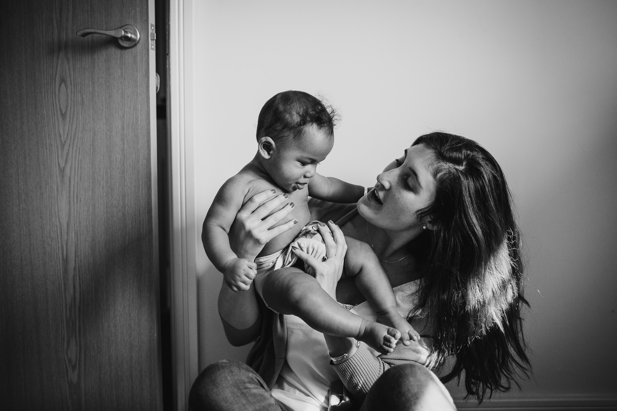 motherhood-baby-inhome-photoshoot-89.jpg