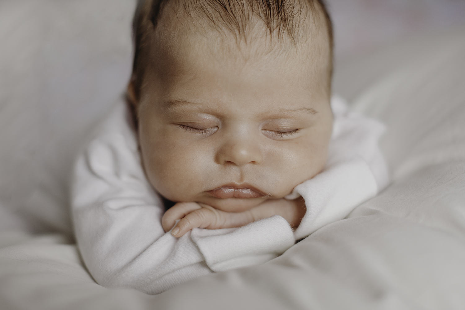 lana-newborn-natural.jpg