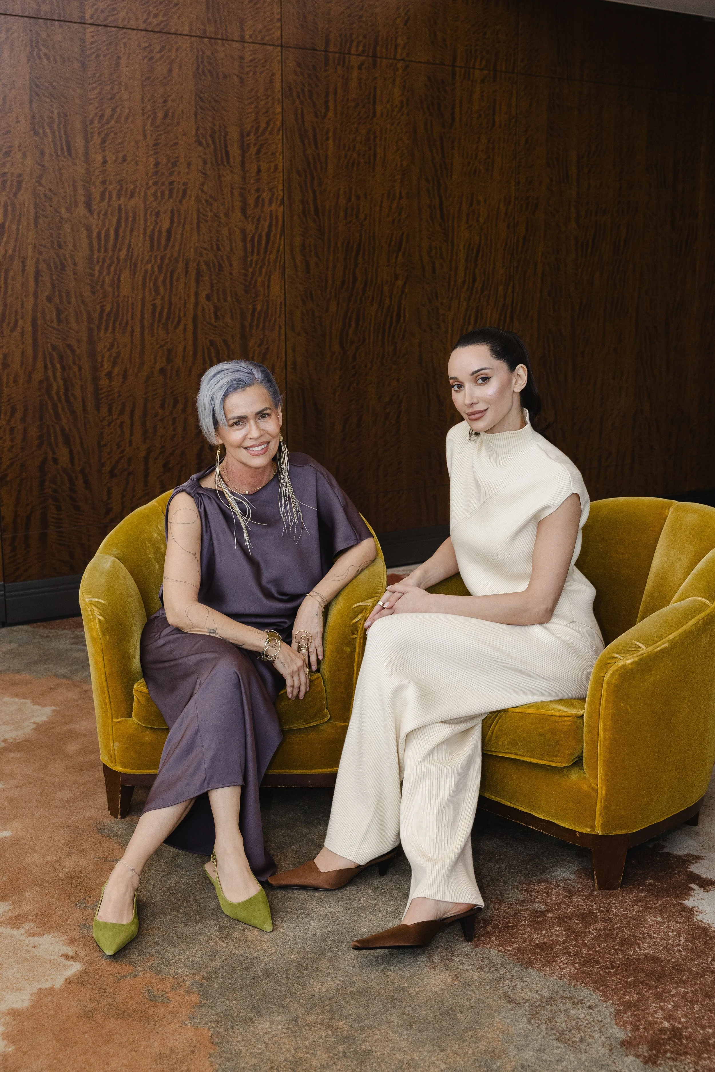 Portrait Founder of Lasenda with Roxie Nafousi