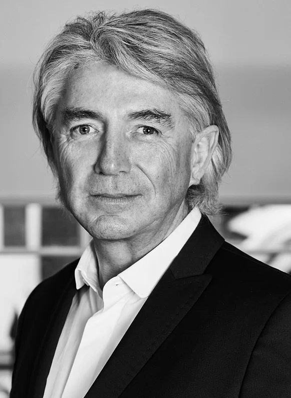 ckc-team-member-geoff-thomas-680x1024.jpg
