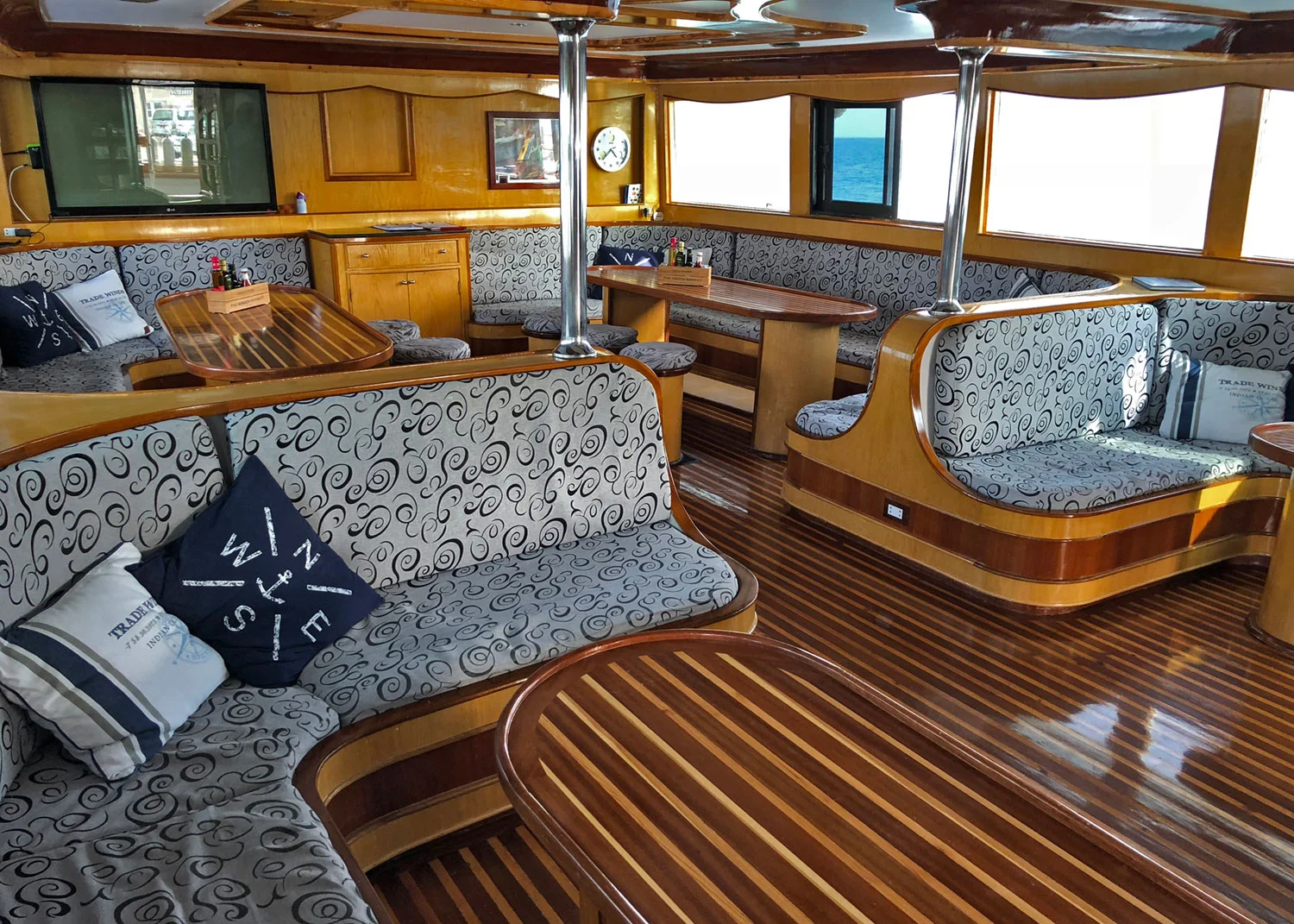 Egypt-Yacht--Salon-Kitesurfing-Coaching-Holiday-2019.jpg