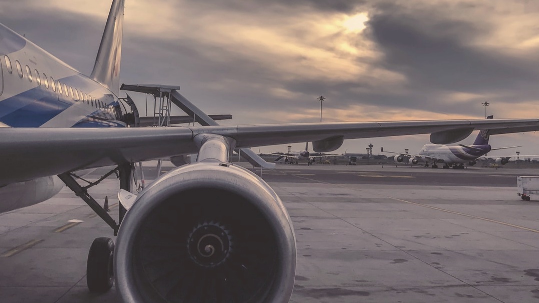 It is time to think about failure like an aviator