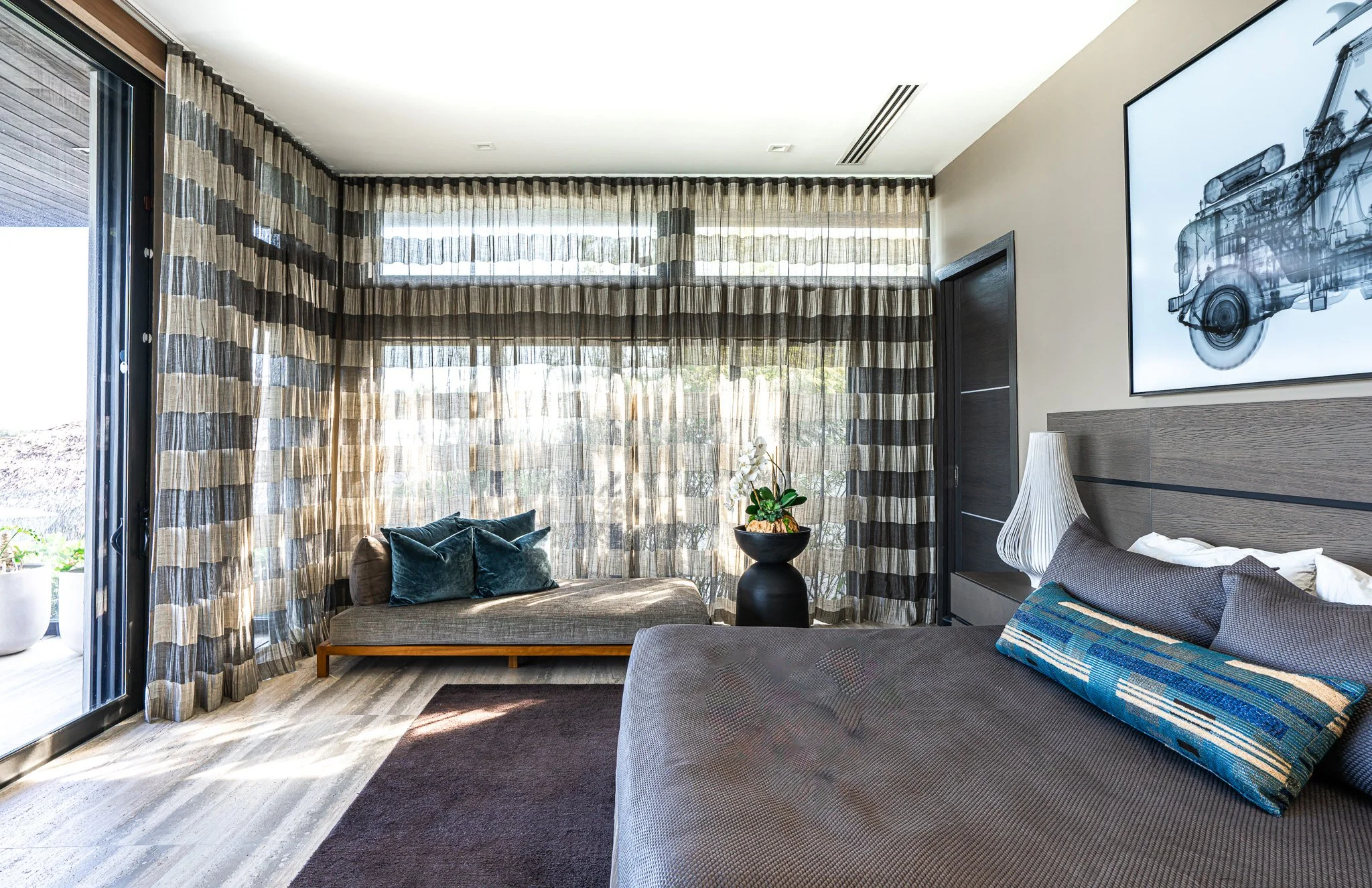 Beautiful  Master Bedroom Interior Design.jpg