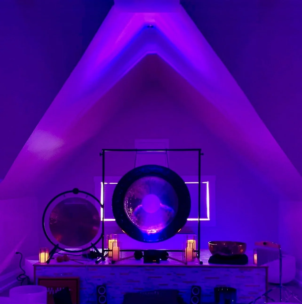 Gong sound healing at Hush